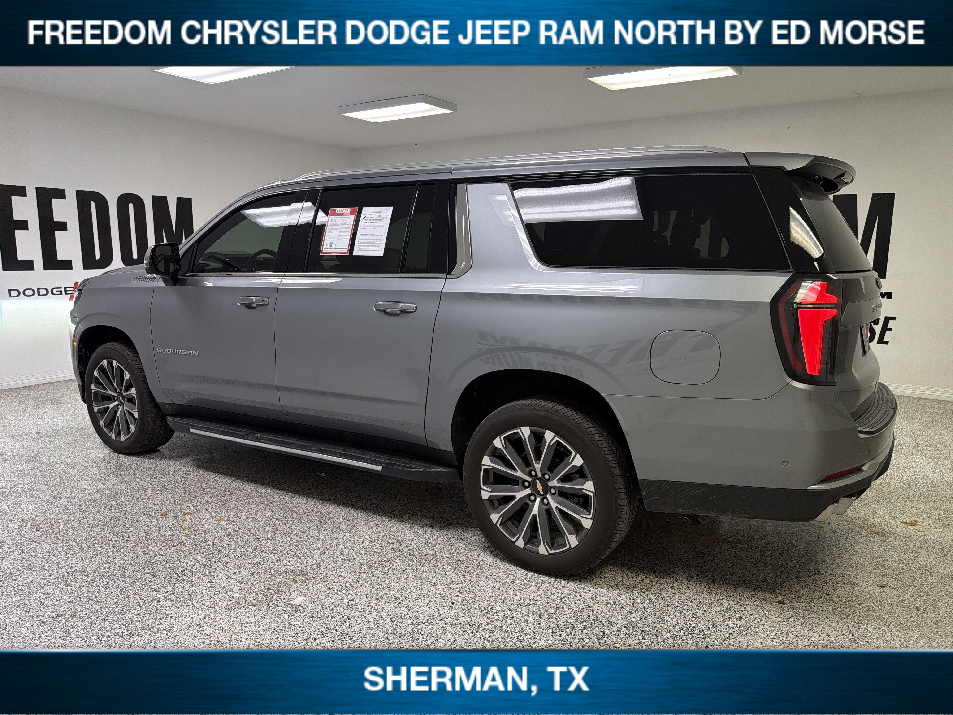 2025 Chevrolet Suburban 4WD High Country