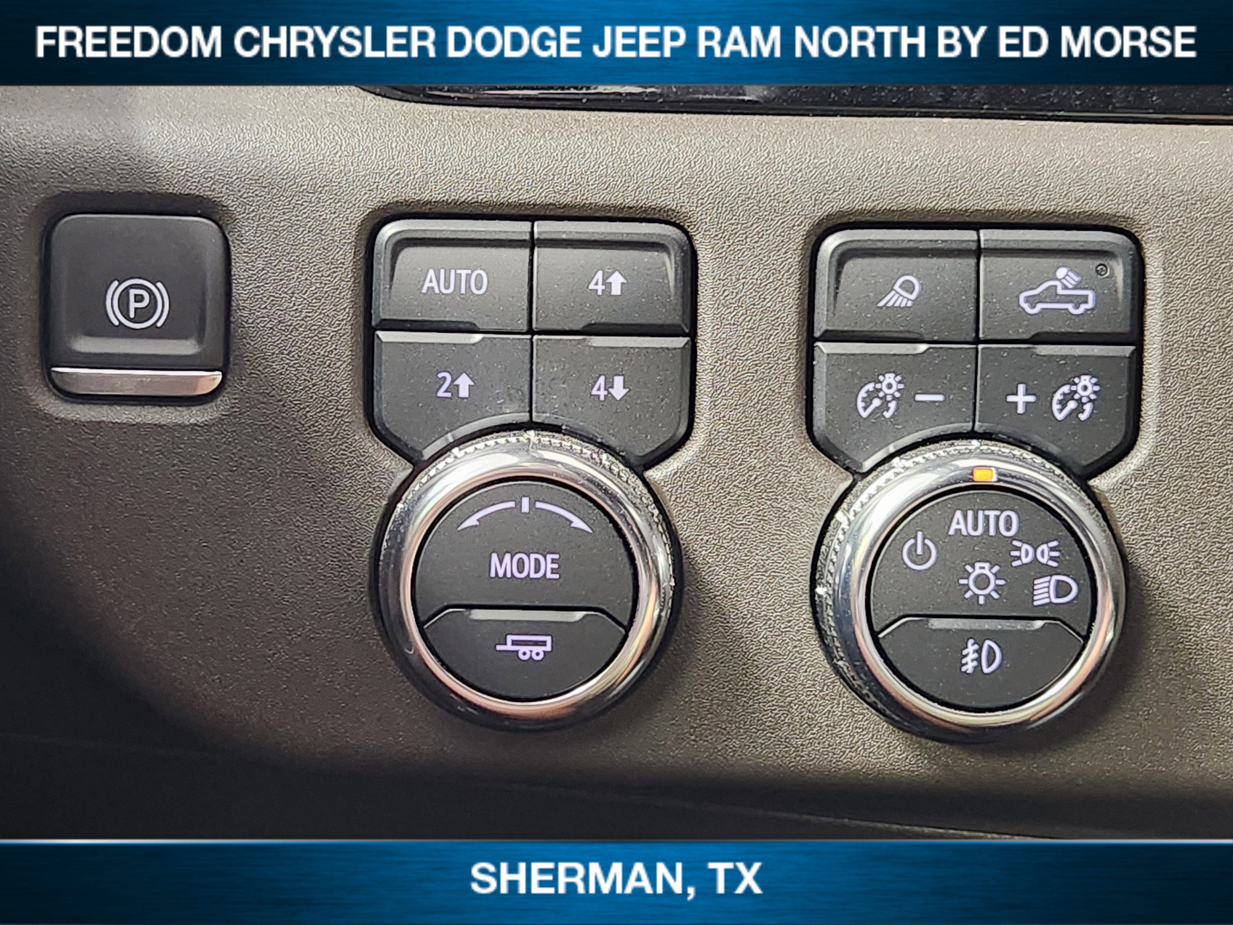 2024 GMC Sierra 2500HD 4WD Crew Cab Standard Bed SLT