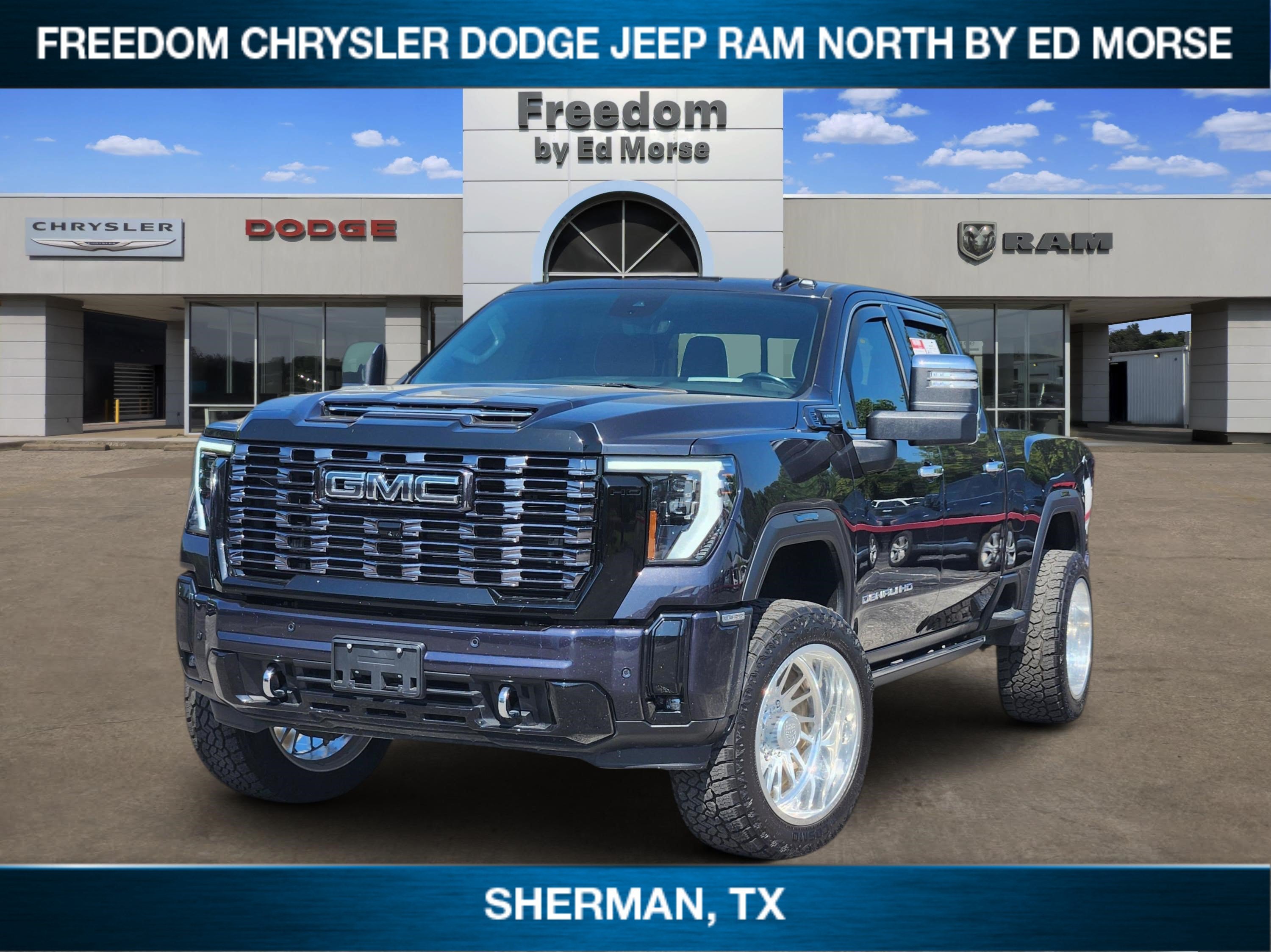 2025 GMC Sierra 2500HD 4WD Crew Cab Standard Bed Denali Ultimate