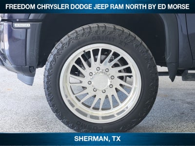 2025 GMC Sierra 2500HD 4WD Crew Cab Standard Bed Denali Ultimate