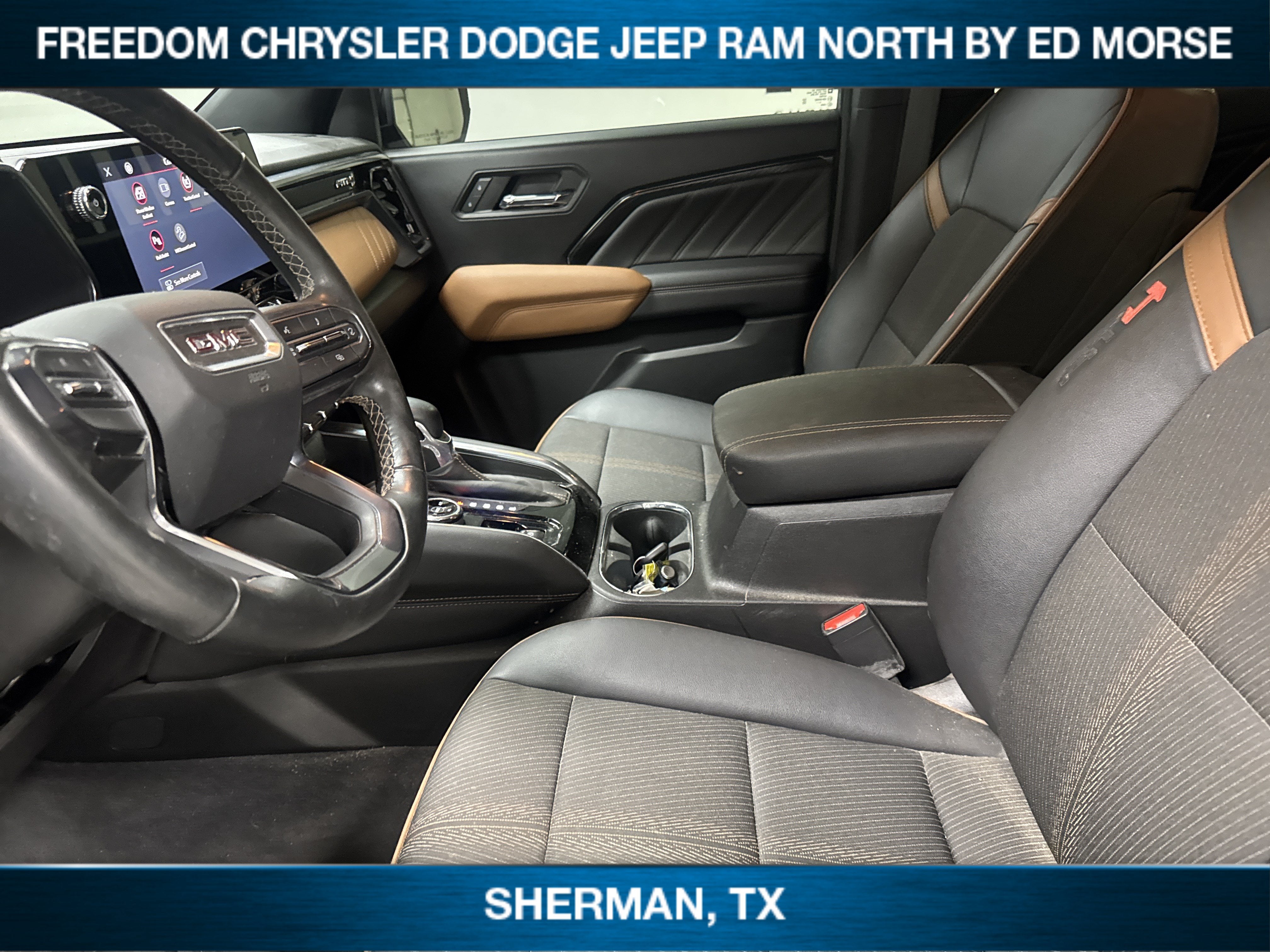 2023 GMC Canyon 4WD Crew Cab Short Box AT4