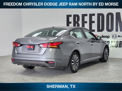 2024 Nissan Altima SV FWD