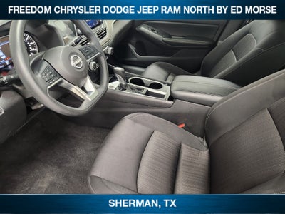 2024 Nissan Altima SV FWD