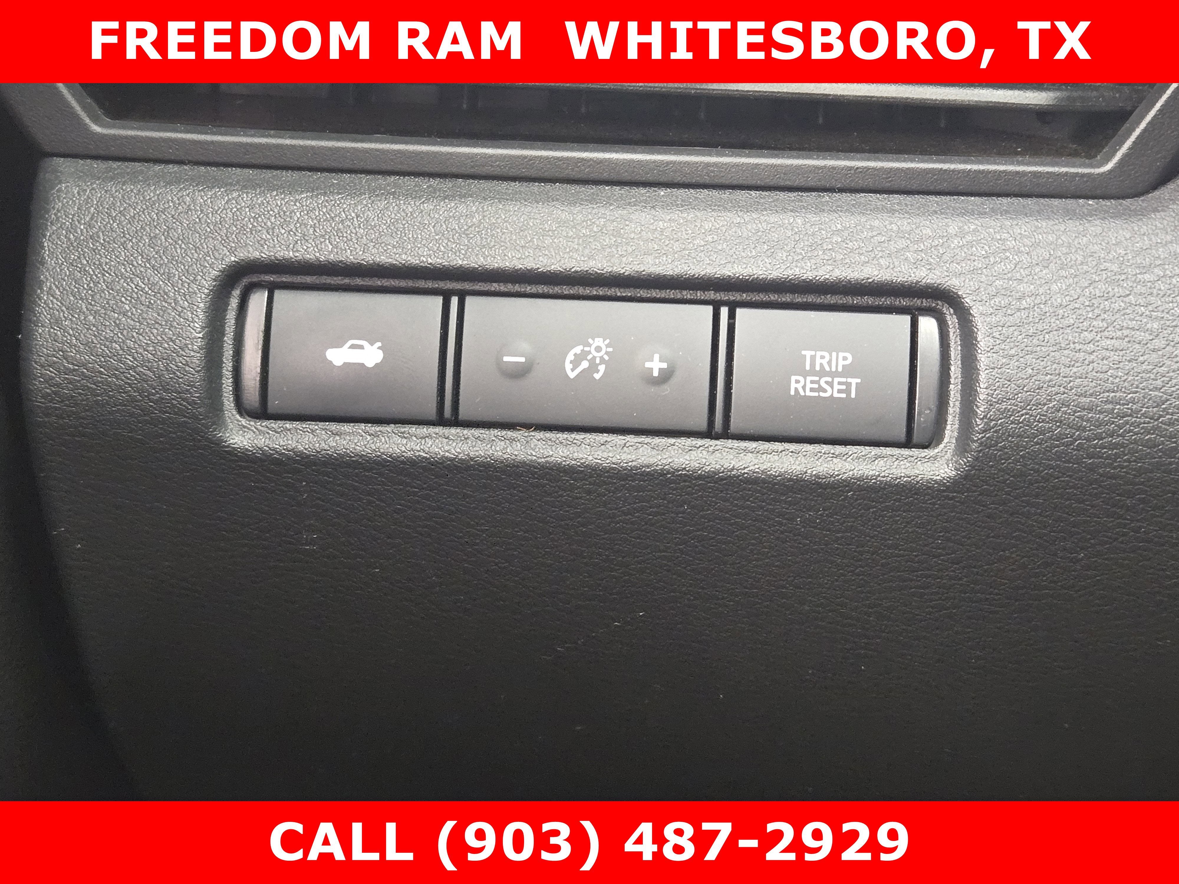 2023 Nissan Altima SV FWD