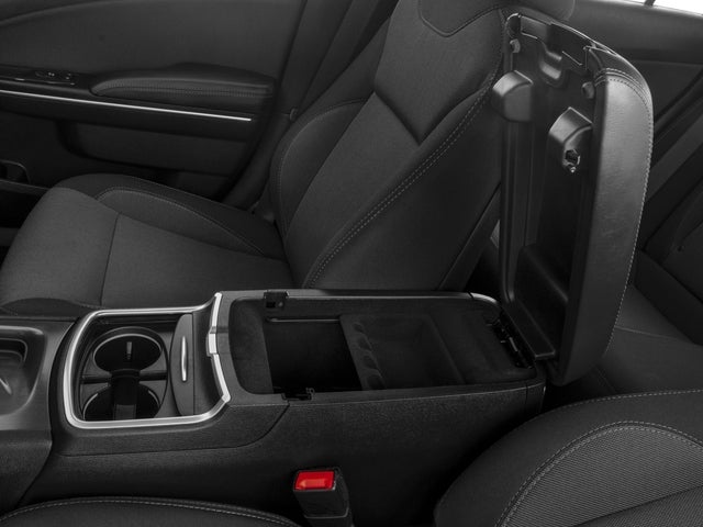 2017 Dodge Charger SE RWD