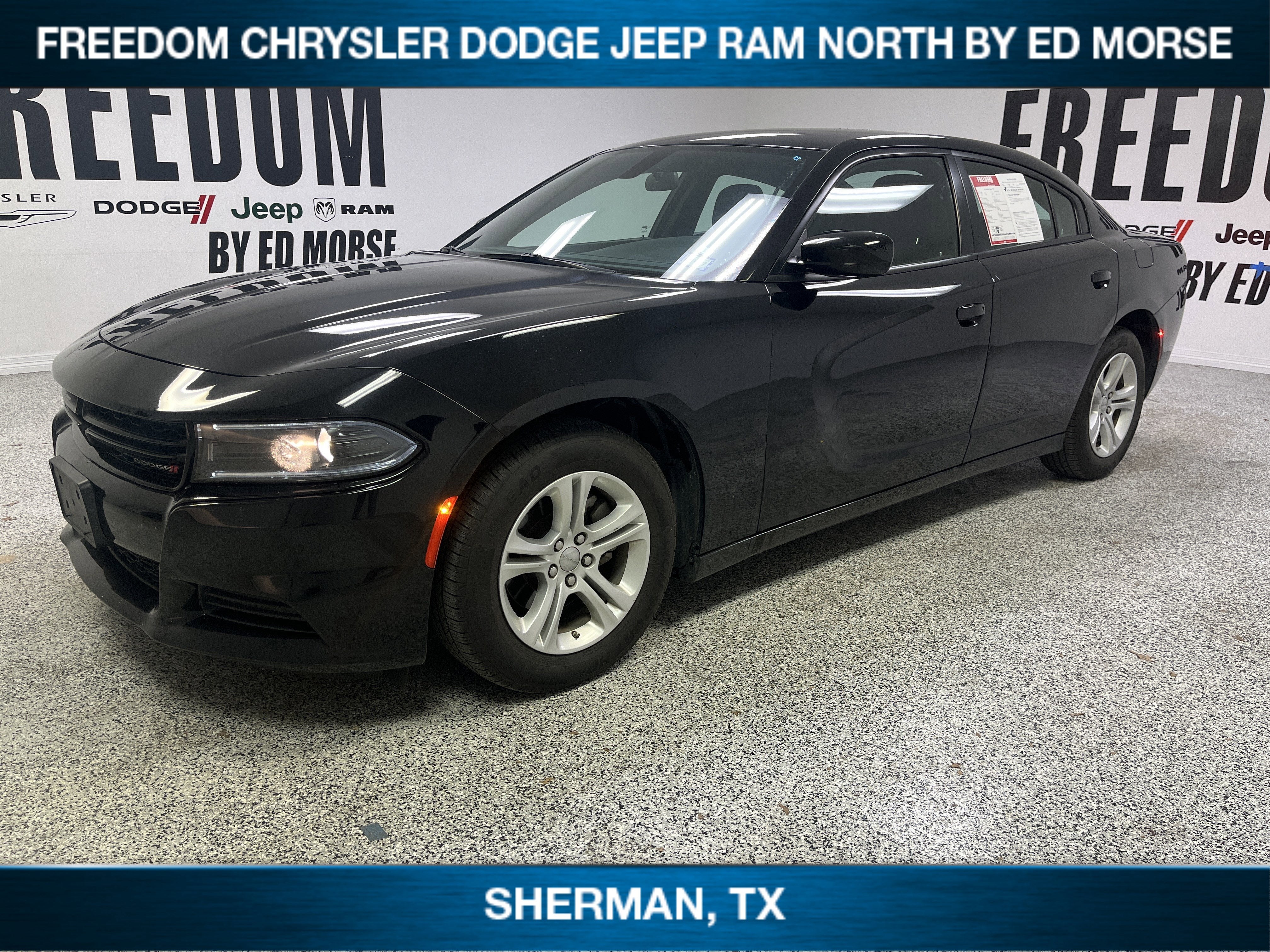 2022 Dodge Charger SXT RWD