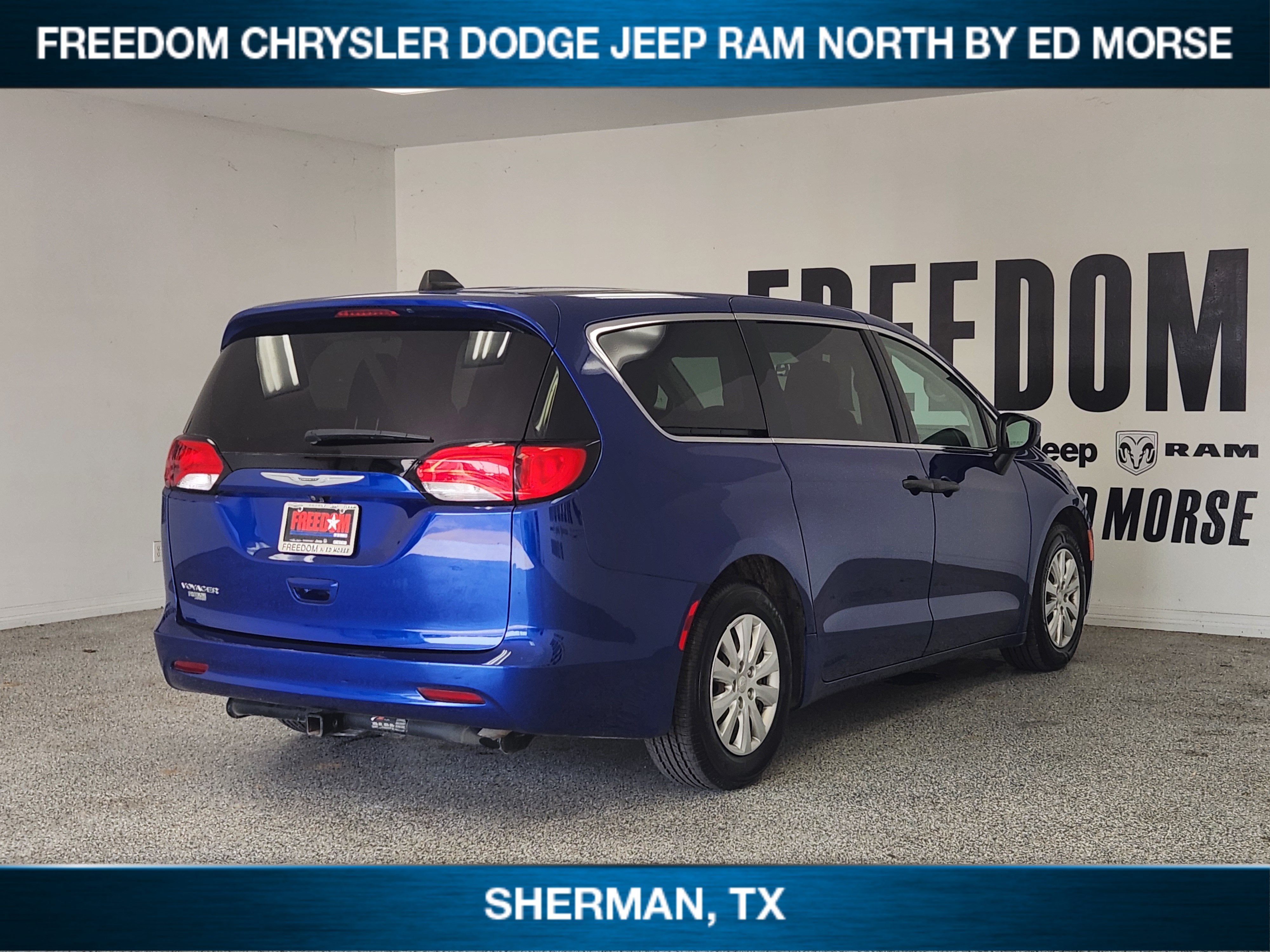 2021 Chrysler Voyager L