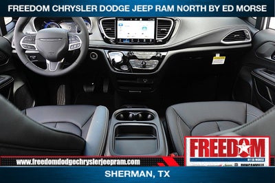 2027 Chrysler Pacifica PACIFICA SELECT
