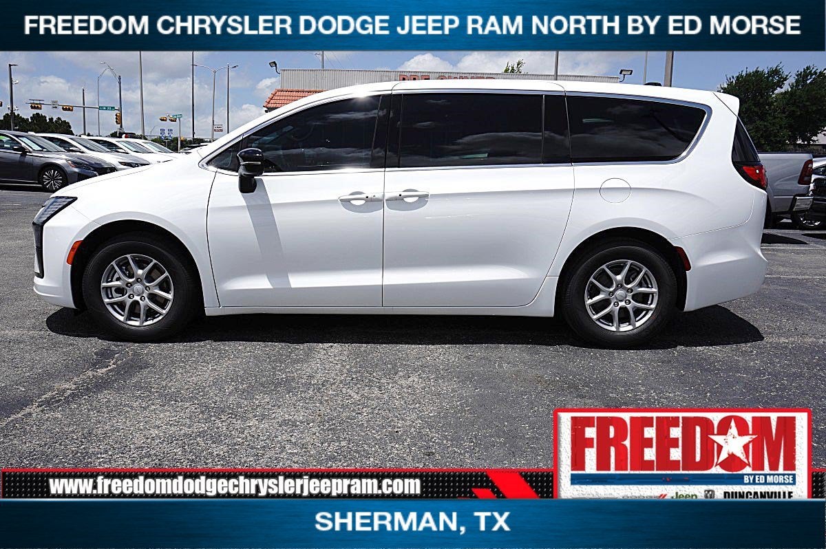 2027 Chrysler Pacifica PACIFICA SELECT