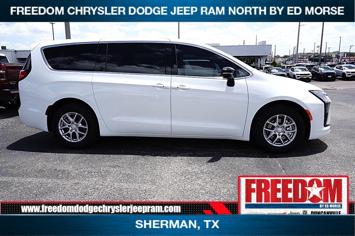 2027 Chrysler Pacifica PACIFICA SELECT