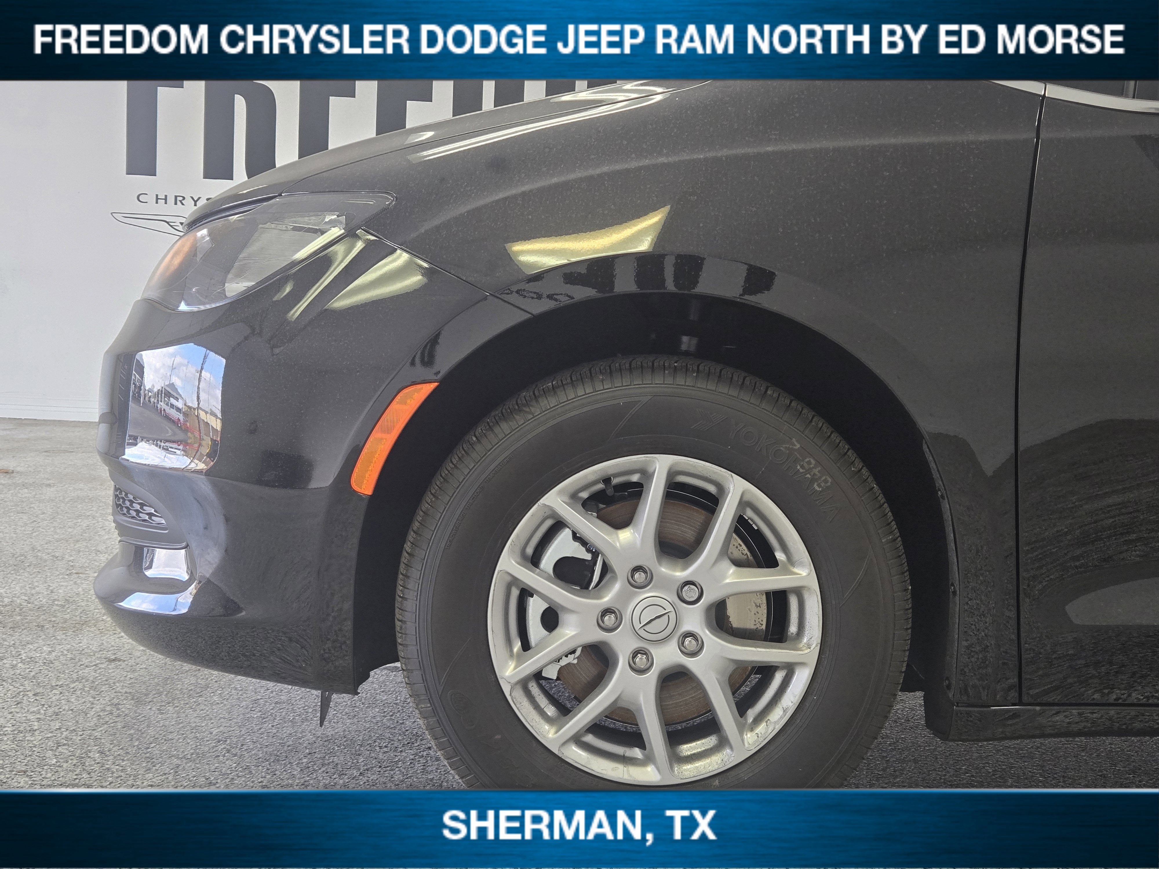 2026 Chrysler Voyager VOYAGER LX