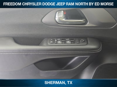 2026 Chrysler Voyager VOYAGER LX