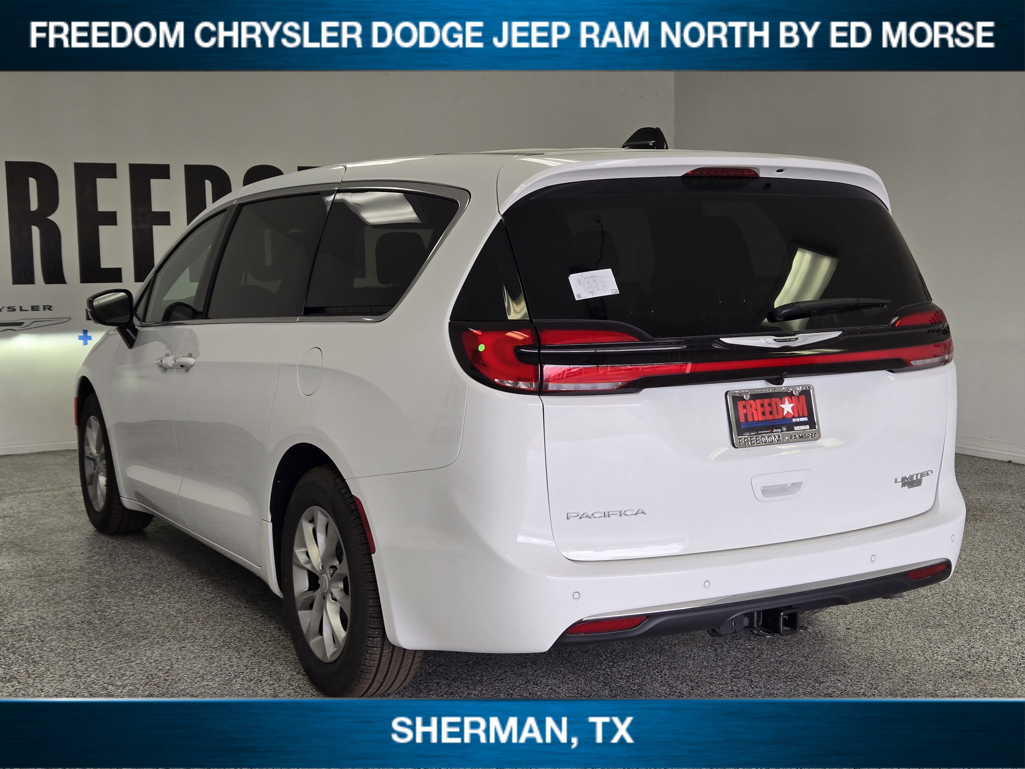 2026 Chrysler Pacifica PACIFICA LIMITED