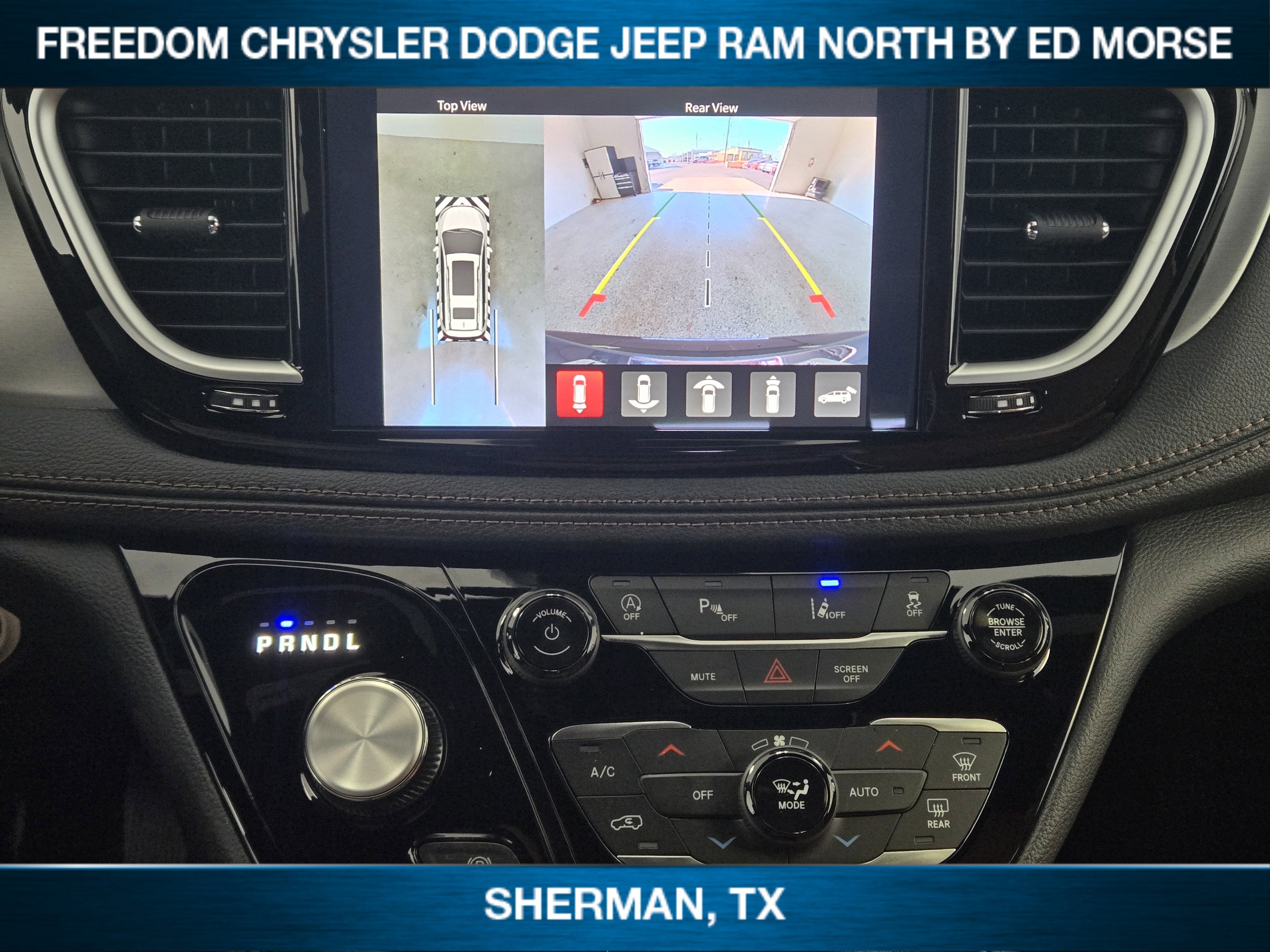 2026 Chrysler Pacifica PACIFICA PINNACLE