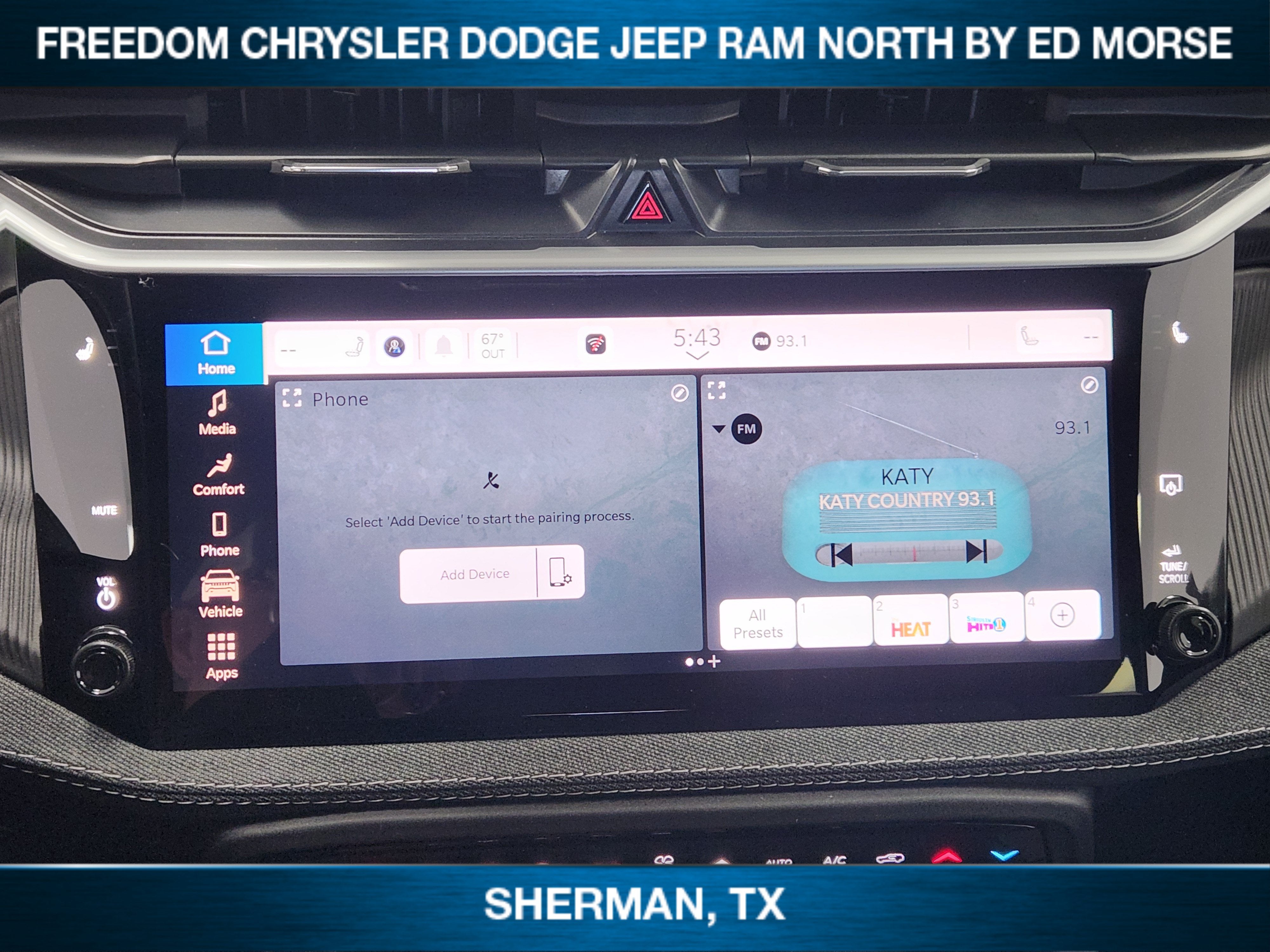 2027 Jeep Cherokee CHEROKEE LAREDO 4X4
