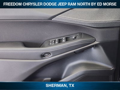 2027 Jeep Cherokee CHEROKEE LAREDO 4X4