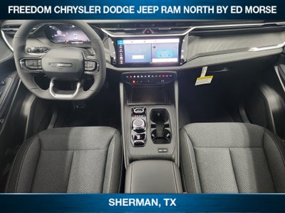 2027 Jeep Cherokee CHEROKEE LAREDO 4X4
