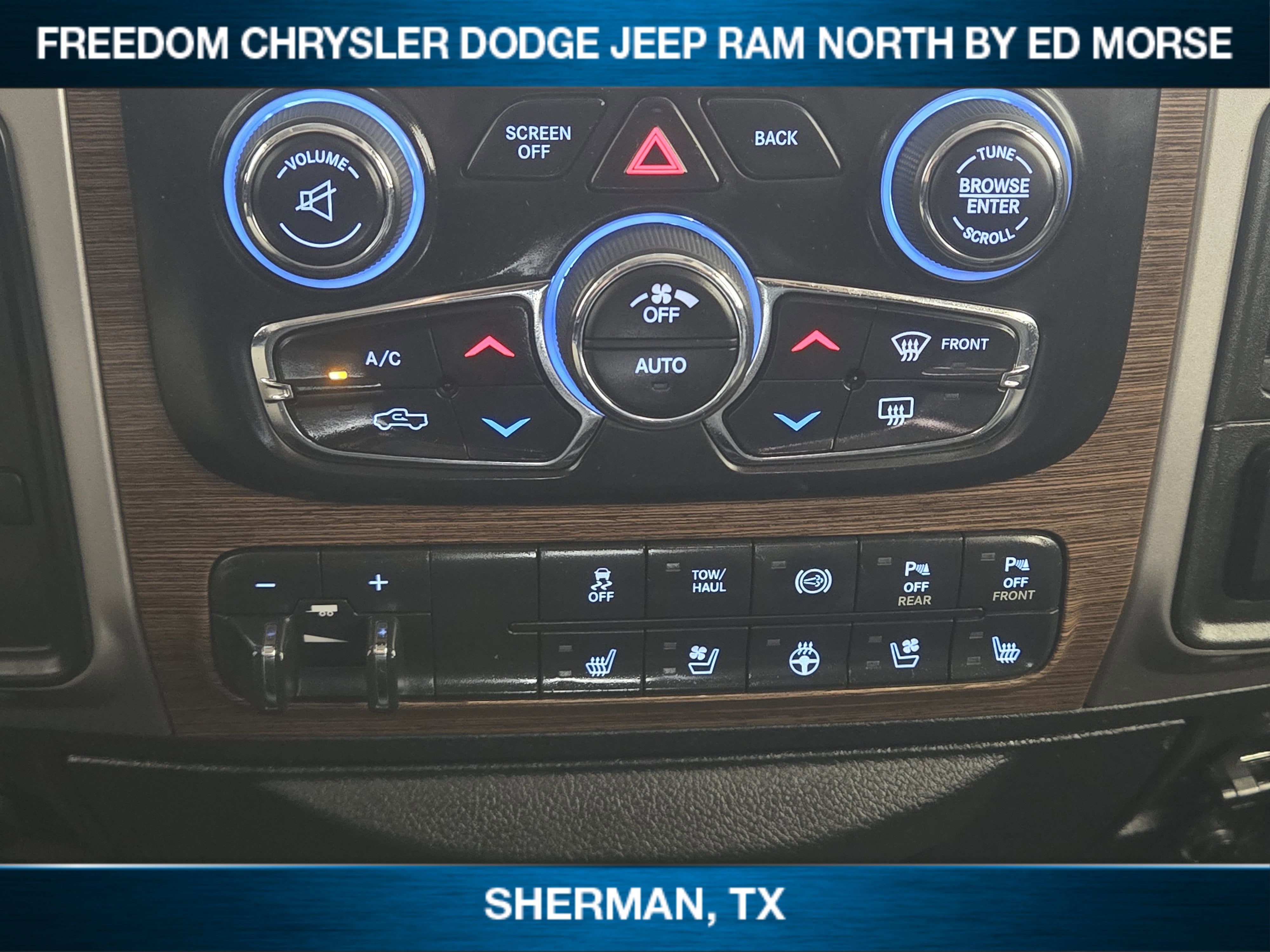 2017 RAM 3500 Laramie Mega Cab 4x4 6'4' Box