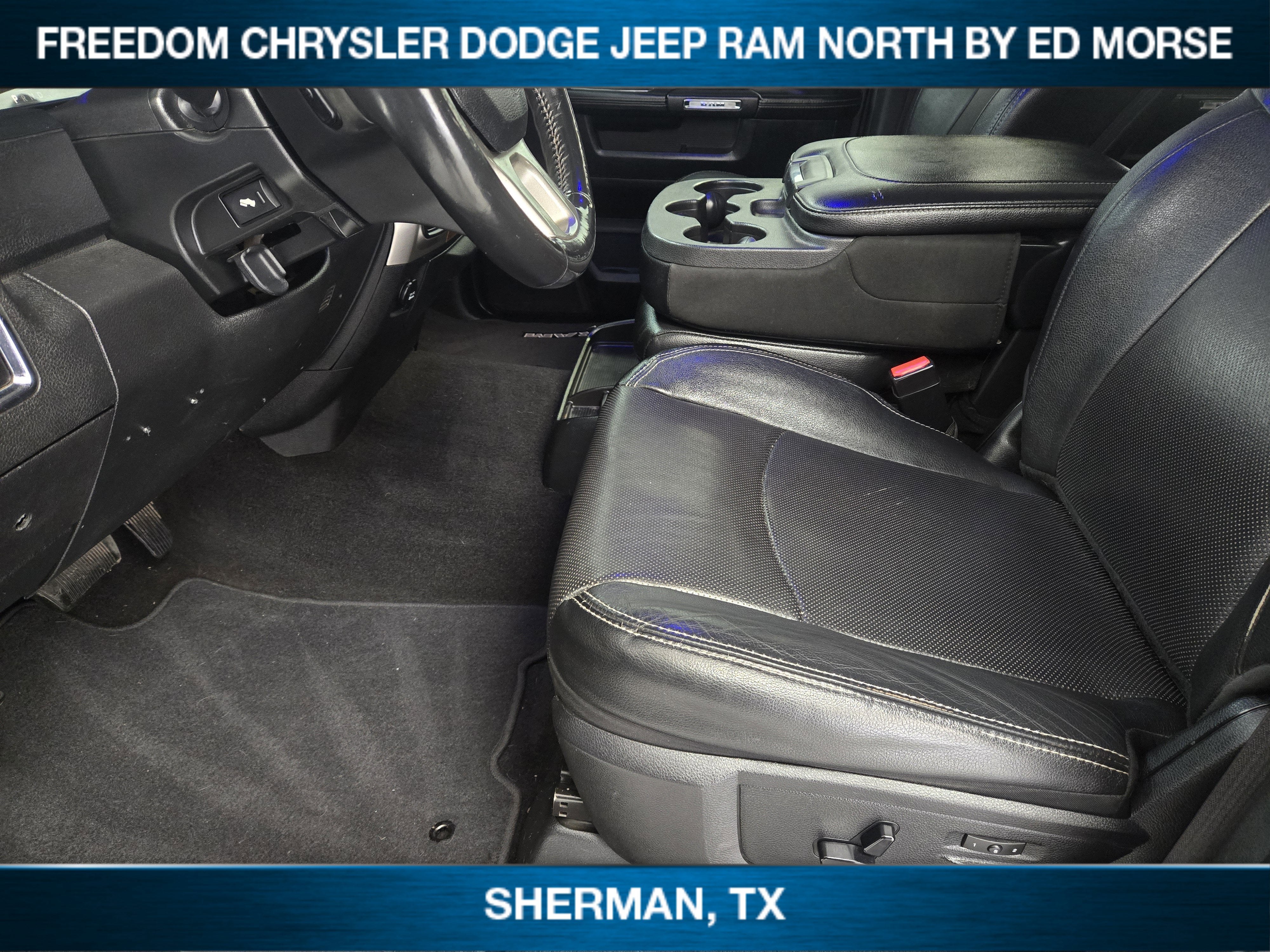 2017 RAM 3500 Laramie Mega Cab 4x4 6'4' Box