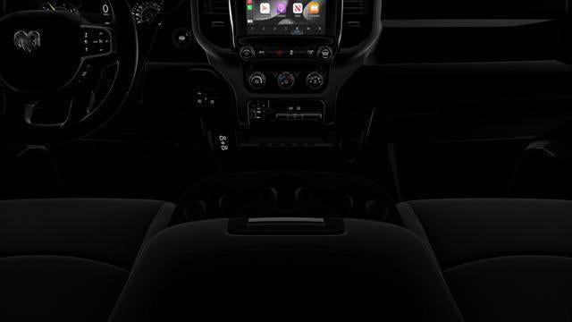 2027 RAM 2500 RAM 2500 TRADESMAN CREW CAB 4X4 6'4' BOX