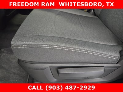 2026 RAM Ram 2500 RAM 2500 BLACK EXPRESS CREW CAB 4X4 6'4' BOX