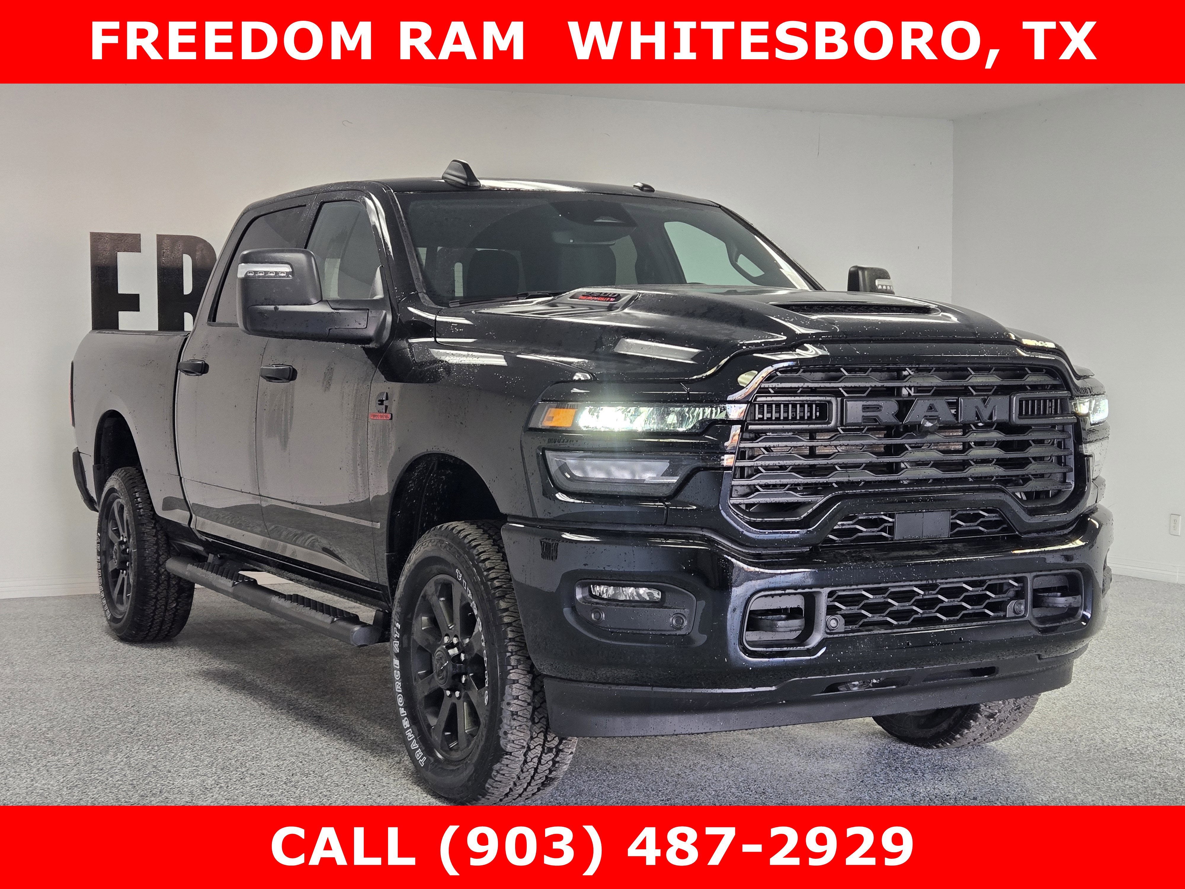 2026 RAM Ram 2500 RAM 2500 BLACK EXPRESS CREW CAB 4X4 6'4' BOX