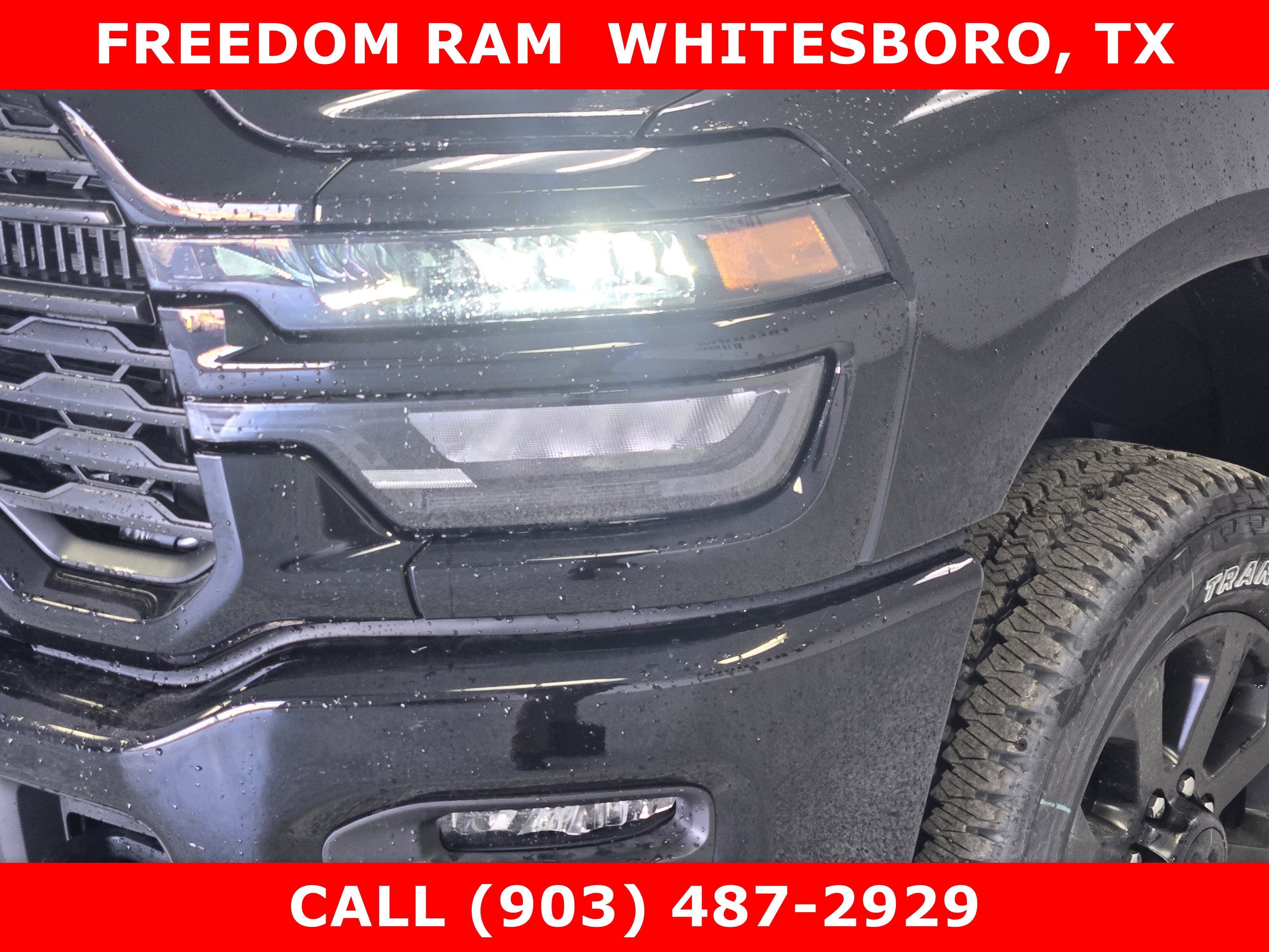 2026 RAM Ram 2500 RAM 2500 BLACK EXPRESS CREW CAB 4X4 6'4' BOX