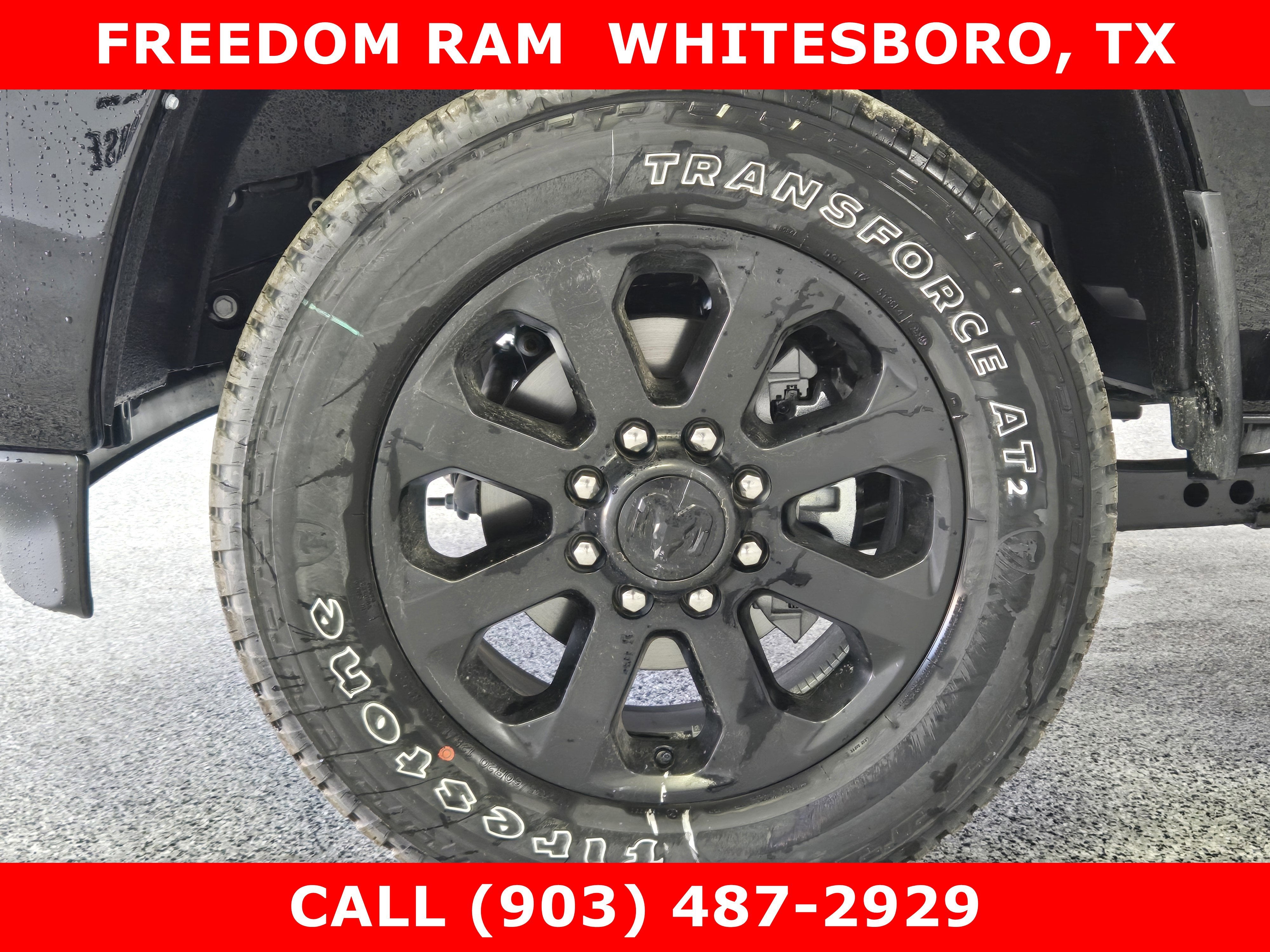 2026 RAM Ram 2500 RAM 2500 BLACK EXPRESS CREW CAB 4X4 6'4' BOX