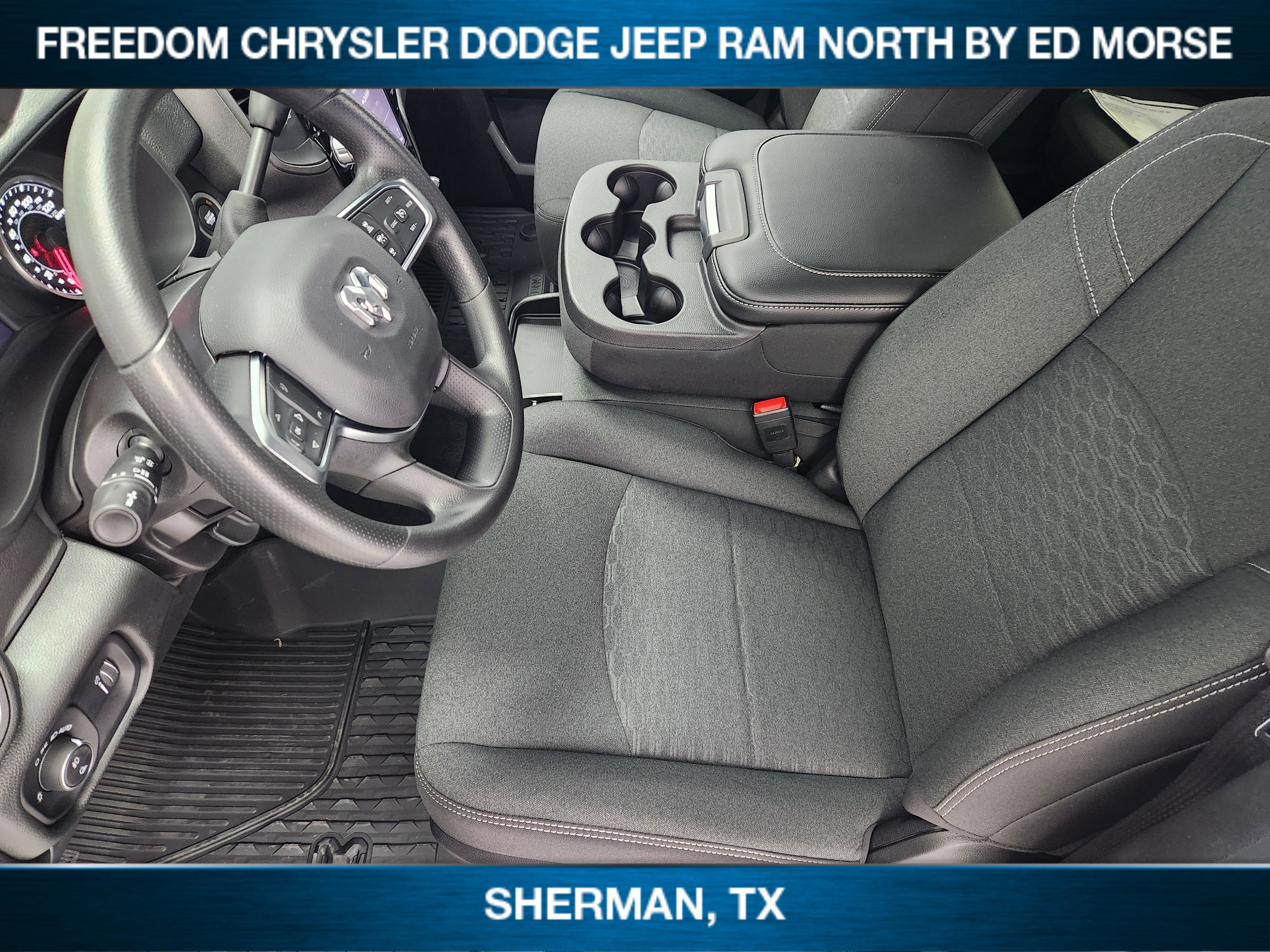 2026 RAM Ram 2500 RAM 2500 BLACK EXPRESS CREW CAB 4X4 6'4' BOX