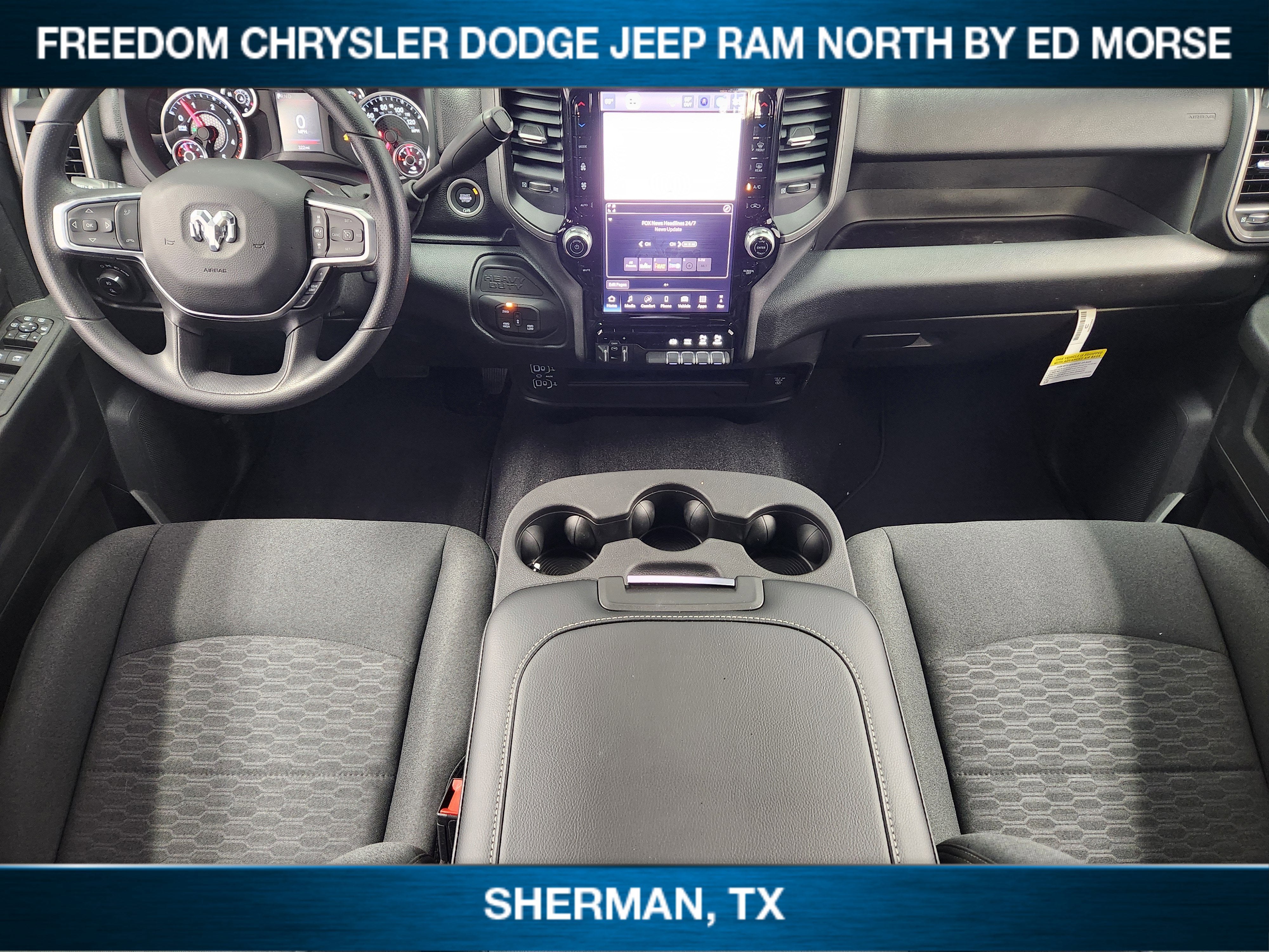 2026 RAM Ram 2500 RAM 2500 BLACK EXPRESS CREW CAB 4X4 6'4' BOX