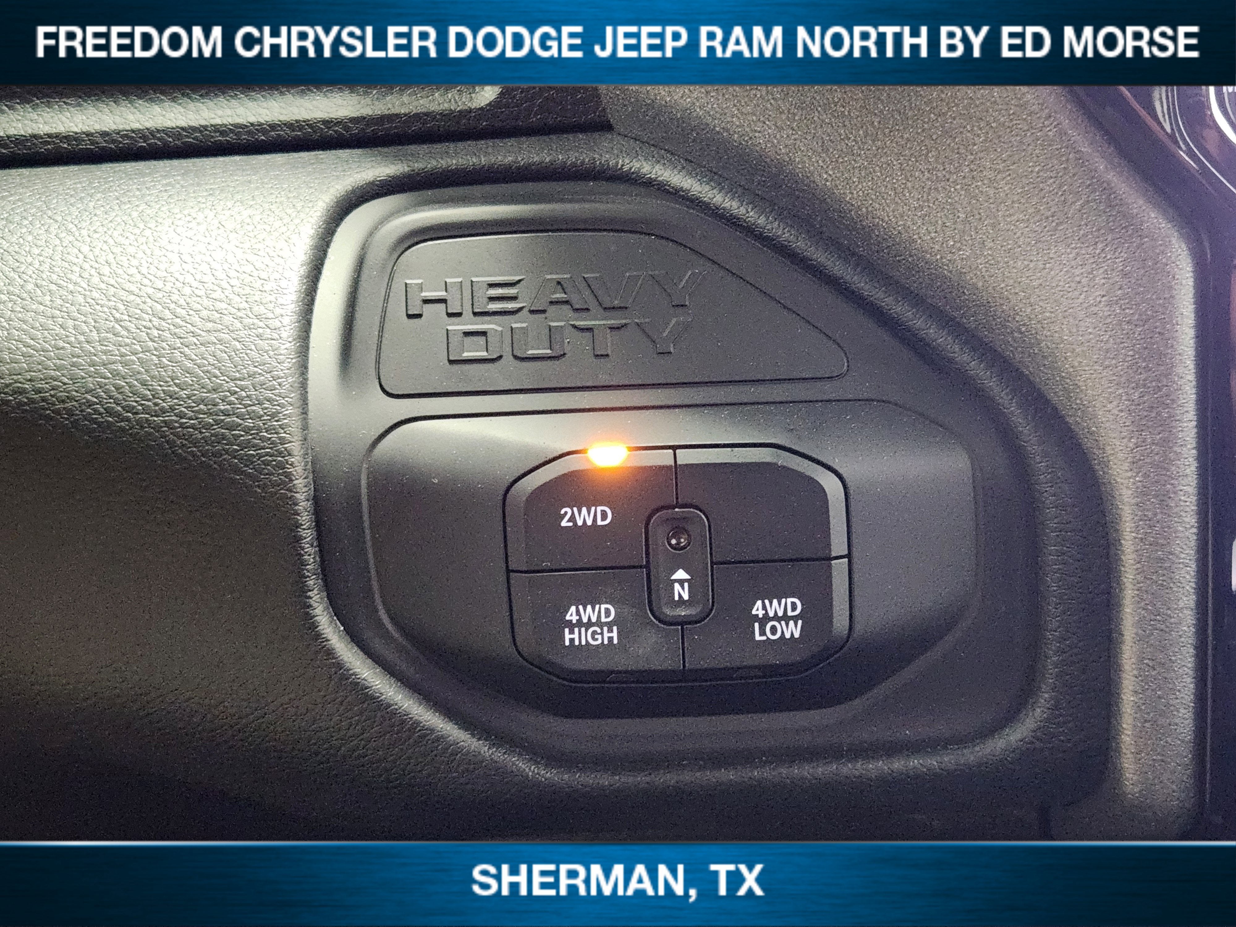 2026 RAM Ram 2500 RAM 2500 BLACK EXPRESS CREW CAB 4X4 8' BOX