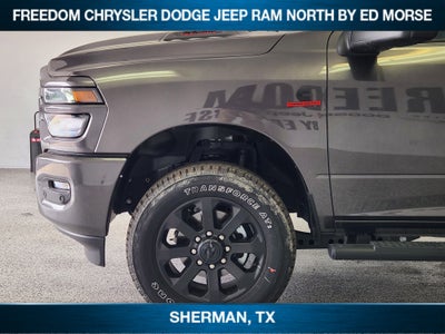 2026 RAM Ram 2500 RAM 2500 BLACK EXPRESS CREW CAB 4X4 8' BOX