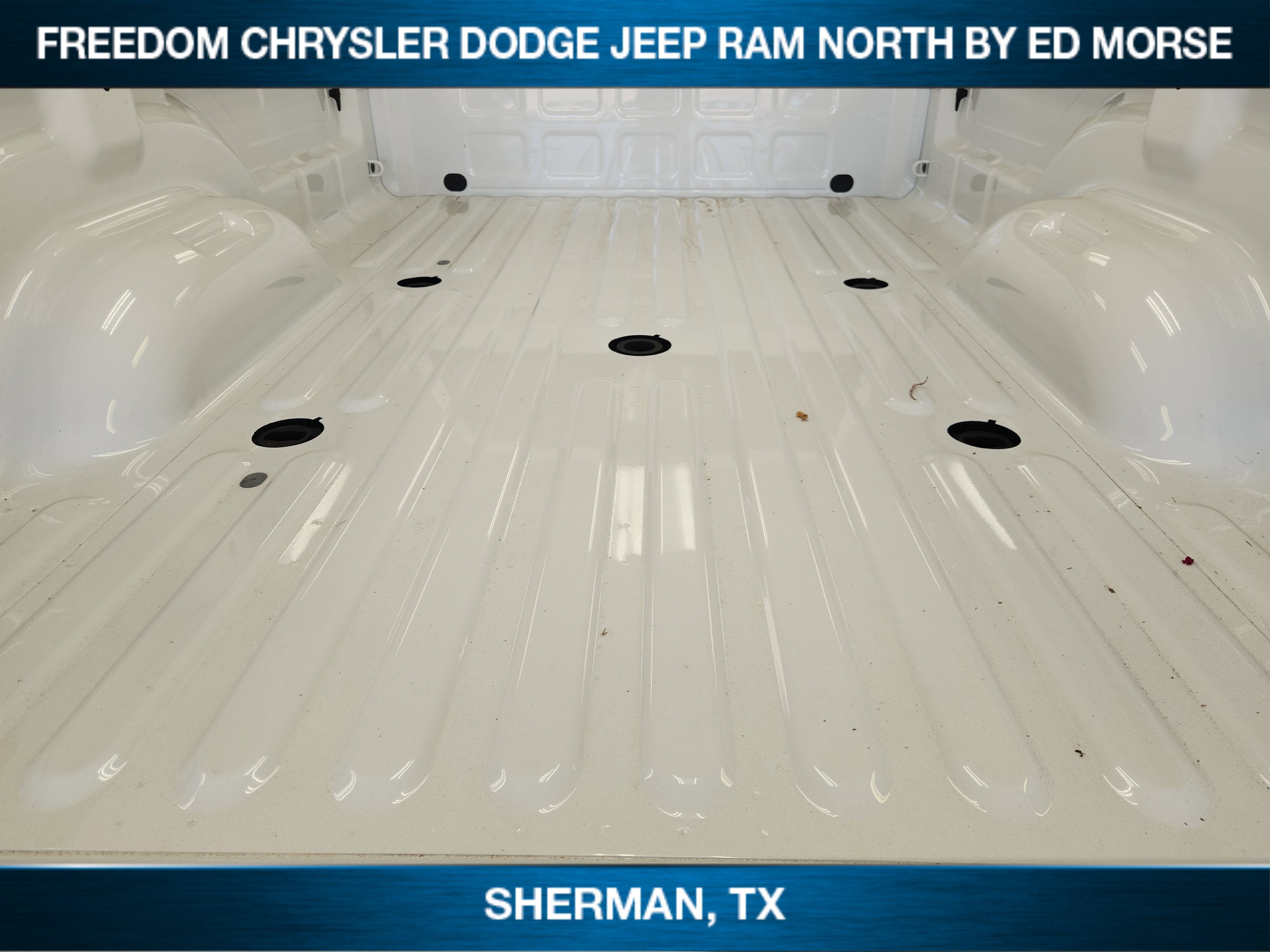 2026 RAM 3500 RAM 3500 TRADESMAN CREW CAB 4X4 8' BOX