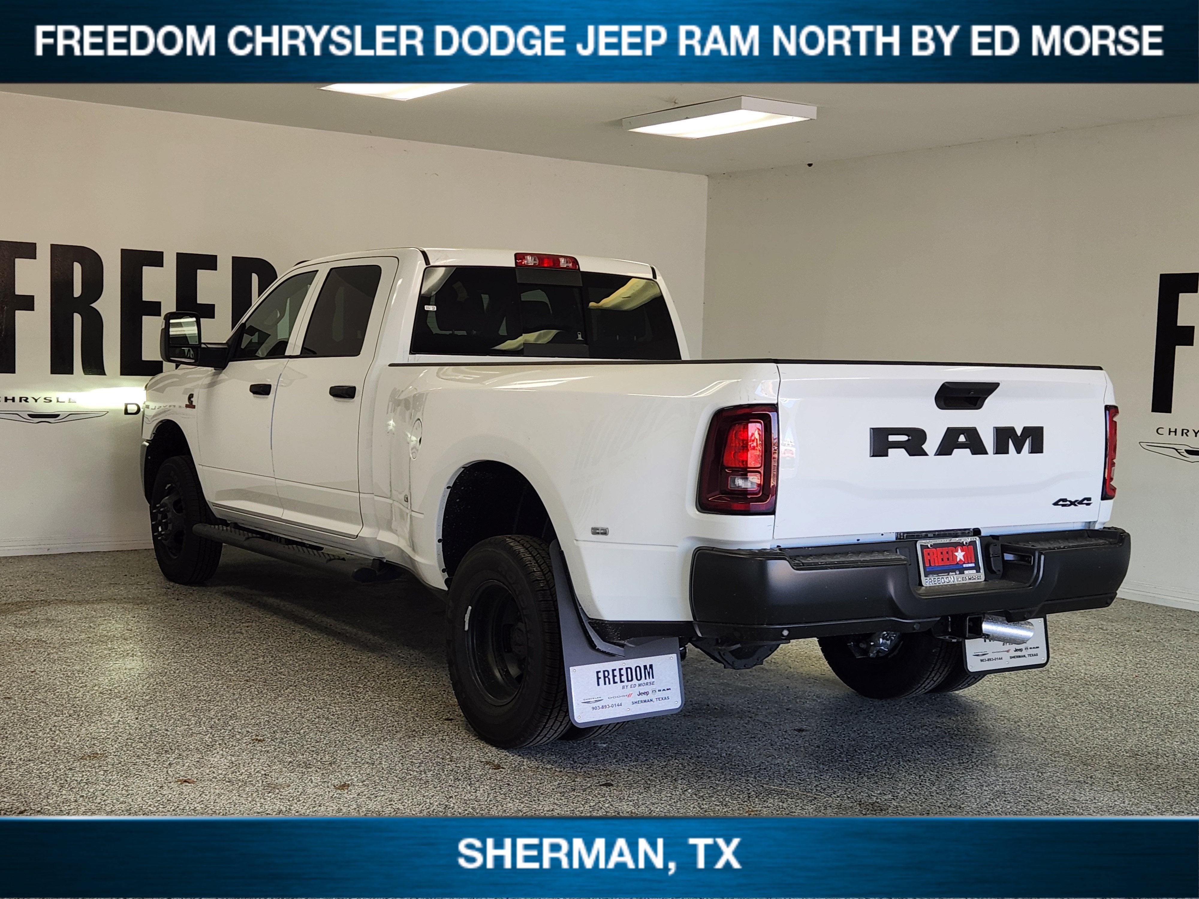 2027 RAM 3500 RAM 3500 TRADESMAN CREW CAB 4X4 8' BOX