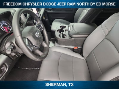 2027 RAM 3500 RAM 3500 TRADESMAN CREW CAB 4X4 8' BOX