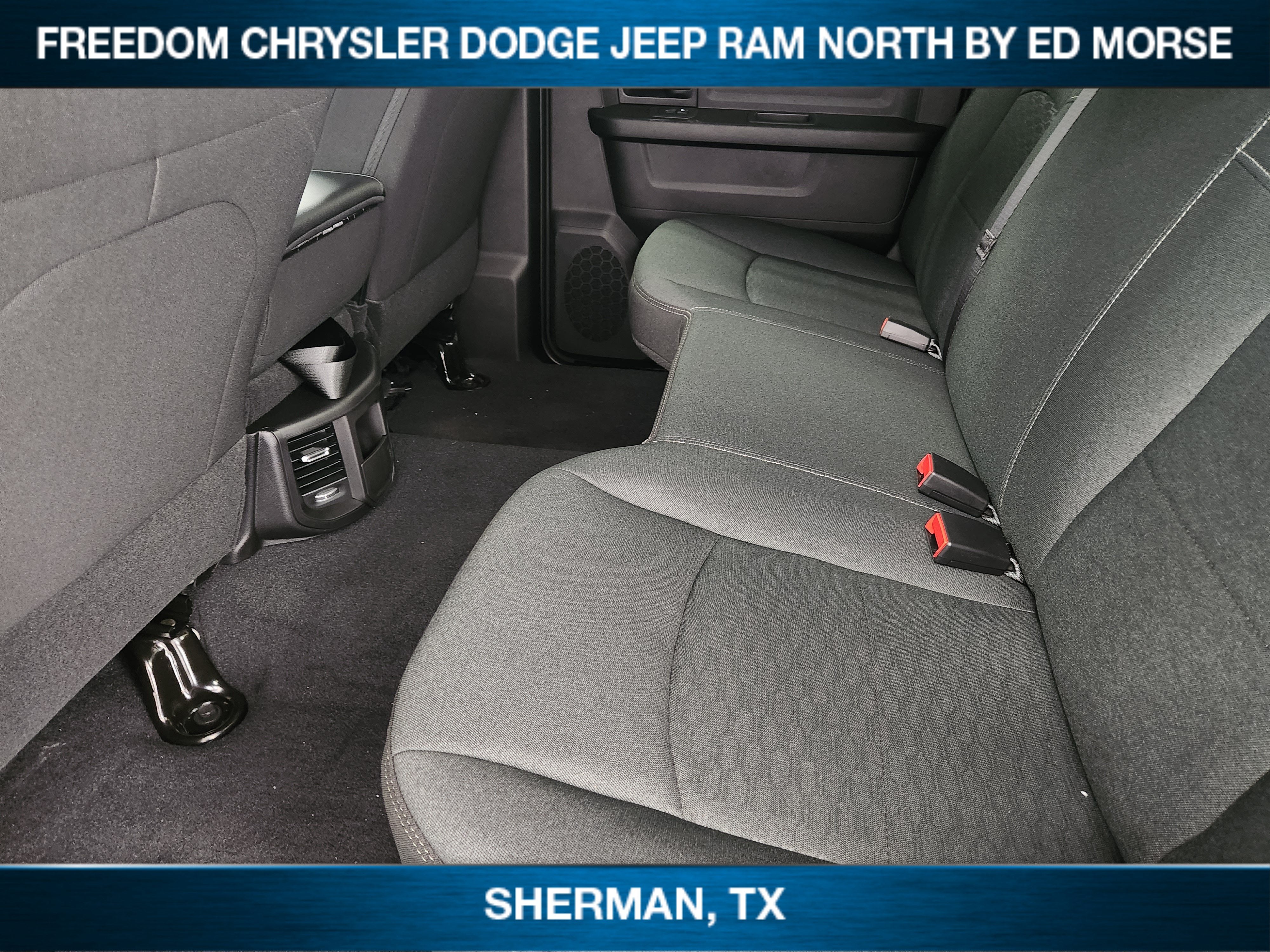 2026 RAM 3500 RAM 3500 TRADESMAN CREW CAB 4X4 8' BOX