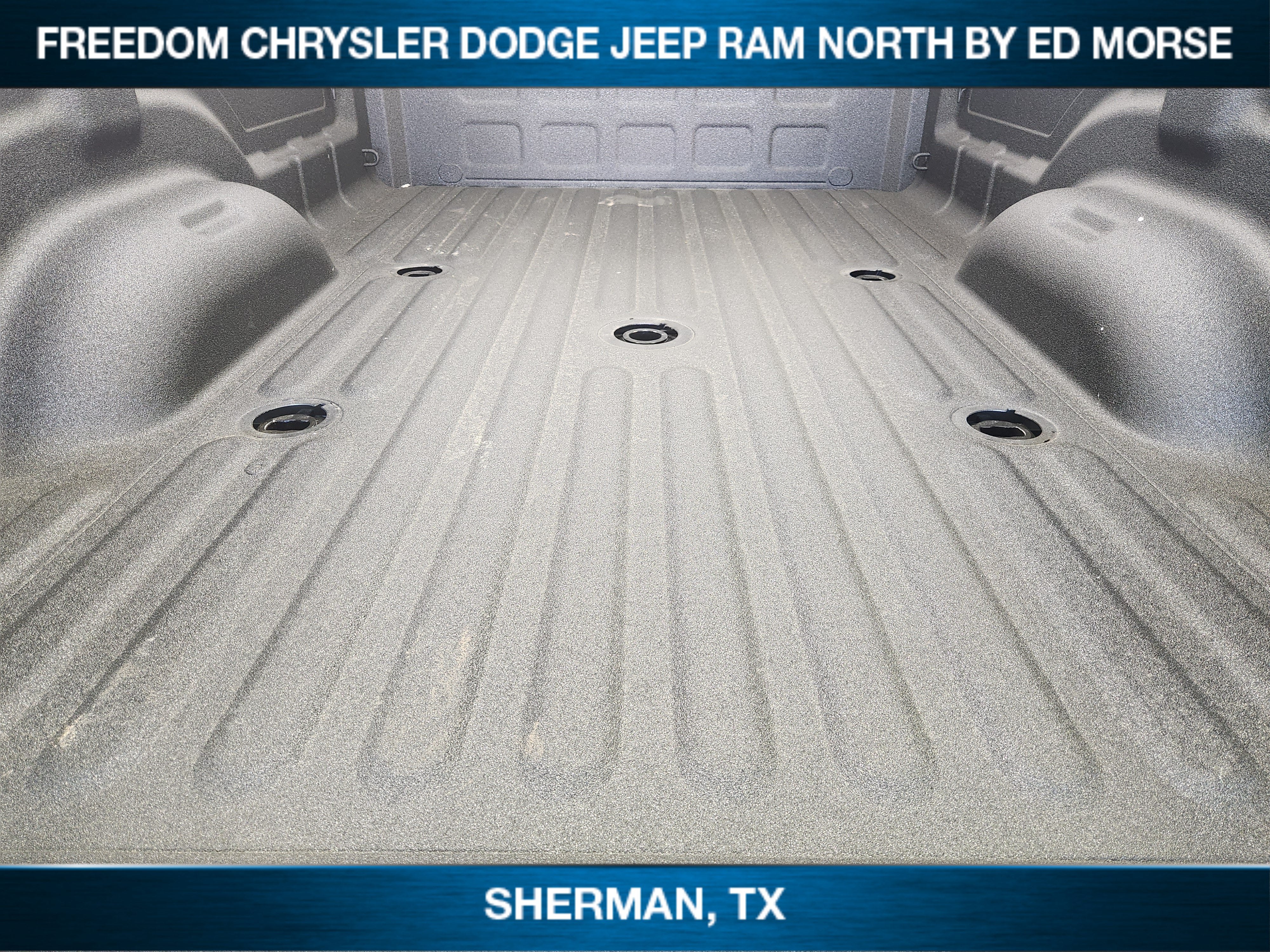 2027 RAM 3500 RAM 3500 TRADESMAN CREW CAB 4X4 8' BOX