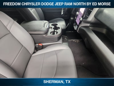 2027 RAM 3500 RAM 3500 TRADESMAN CREW CAB 4X4 8' BOX