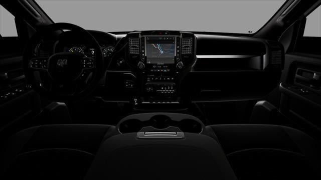 2027 RAM 3500 RAM 3500 TRADESMAN CREW CAB 4X4 8' BOX