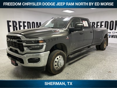 2025 RAM 3500 Tradesman Crew Cab 4x4 8' Box