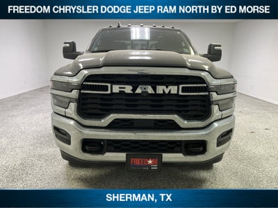 2025 RAM 3500 Tradesman Crew Cab 4x4 8' Box