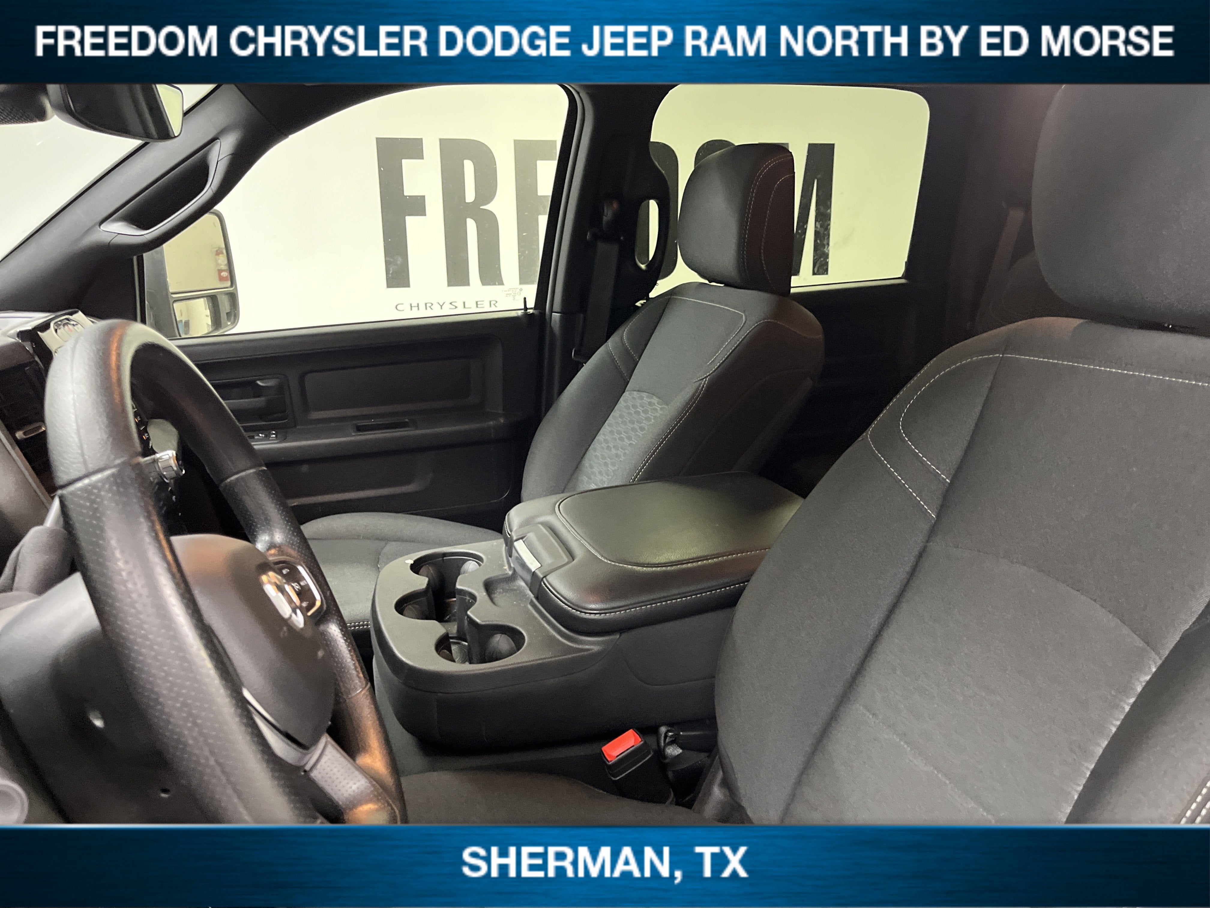 2025 RAM 3500 Tradesman Crew Cab 4x4 8' Box