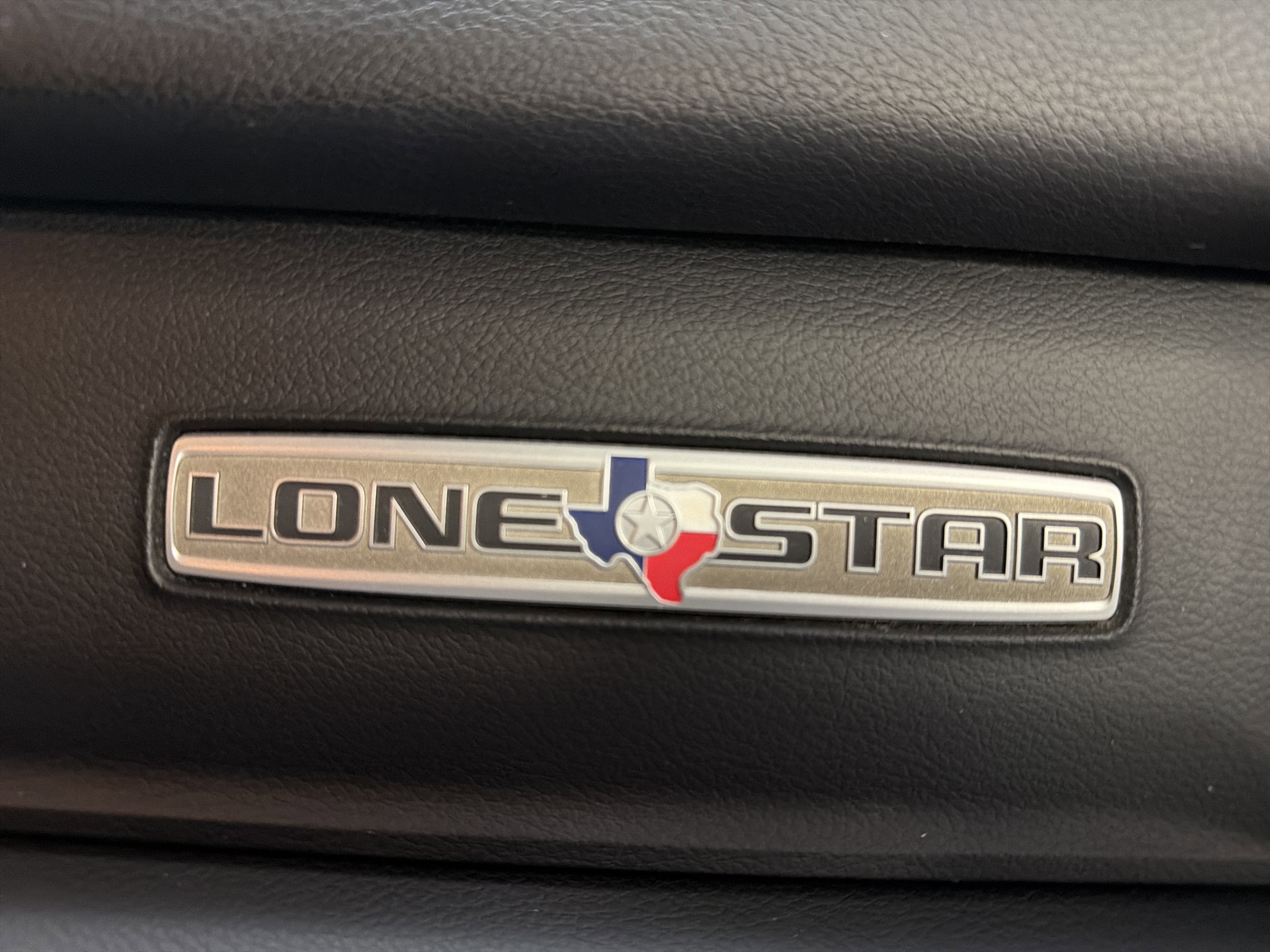 2021 RAM 3500 Lone Star Crew Cab 4x4 8' Box