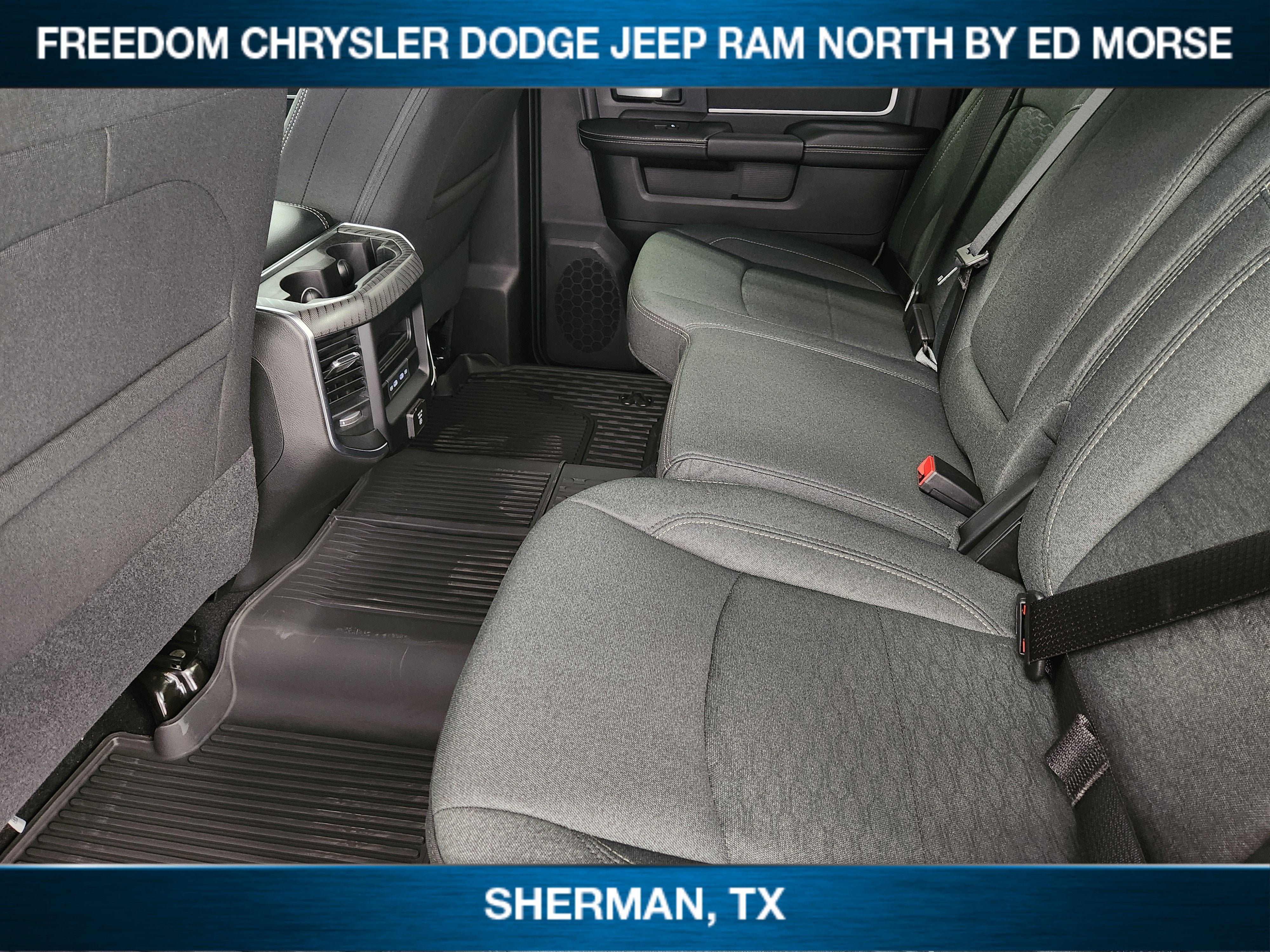 2027 RAM 3500 RAM 3500 LONE STAR CREW CAB 4X4 8' BOX