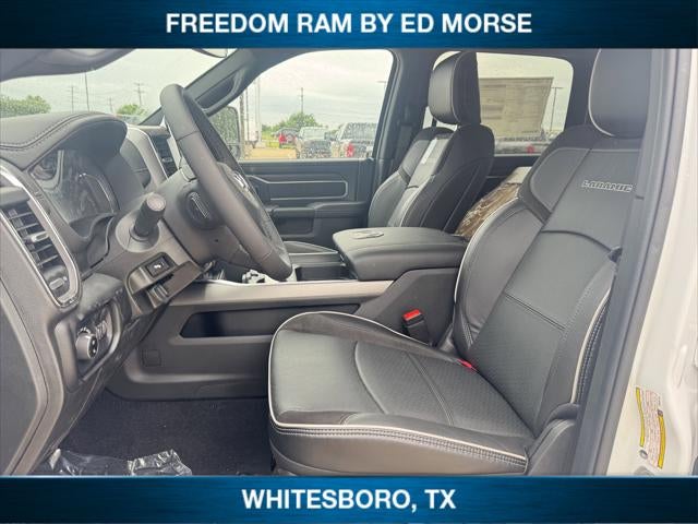 2025 RAM Ram 3500 RAM 3500 LARAMIE MEGA CAB 4X4 6'4' BOX