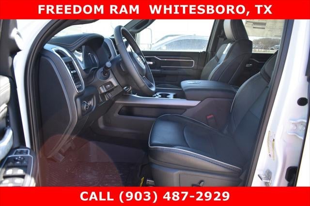 2024 RAM Ram 3500 RAM 3500 LARAMIE MEGA CAB 4X4 6'4' BOX