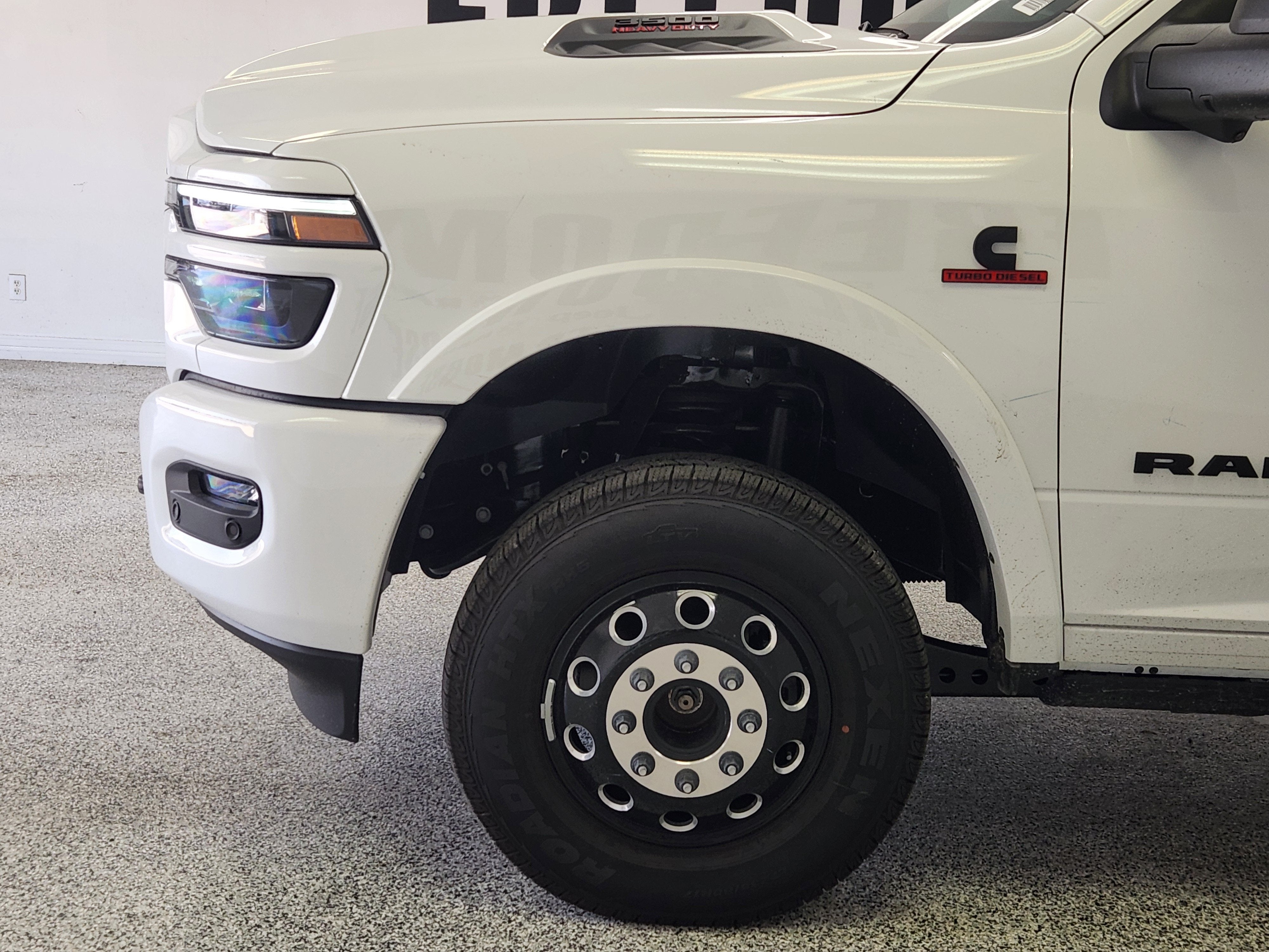 2026 RAM Ram 3500 RAM 3500 LIMITED CREW CAB 4X4 8' BOX