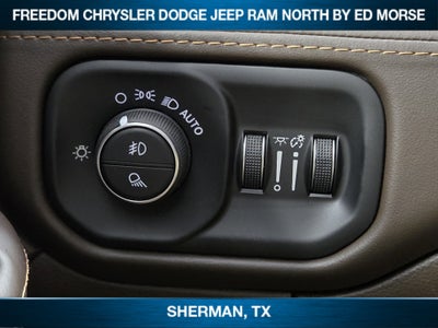 2026 RAM Ram 3500 RAM 3500 LIMITED LONGHORN CREW CAB 4X4 8' BOX