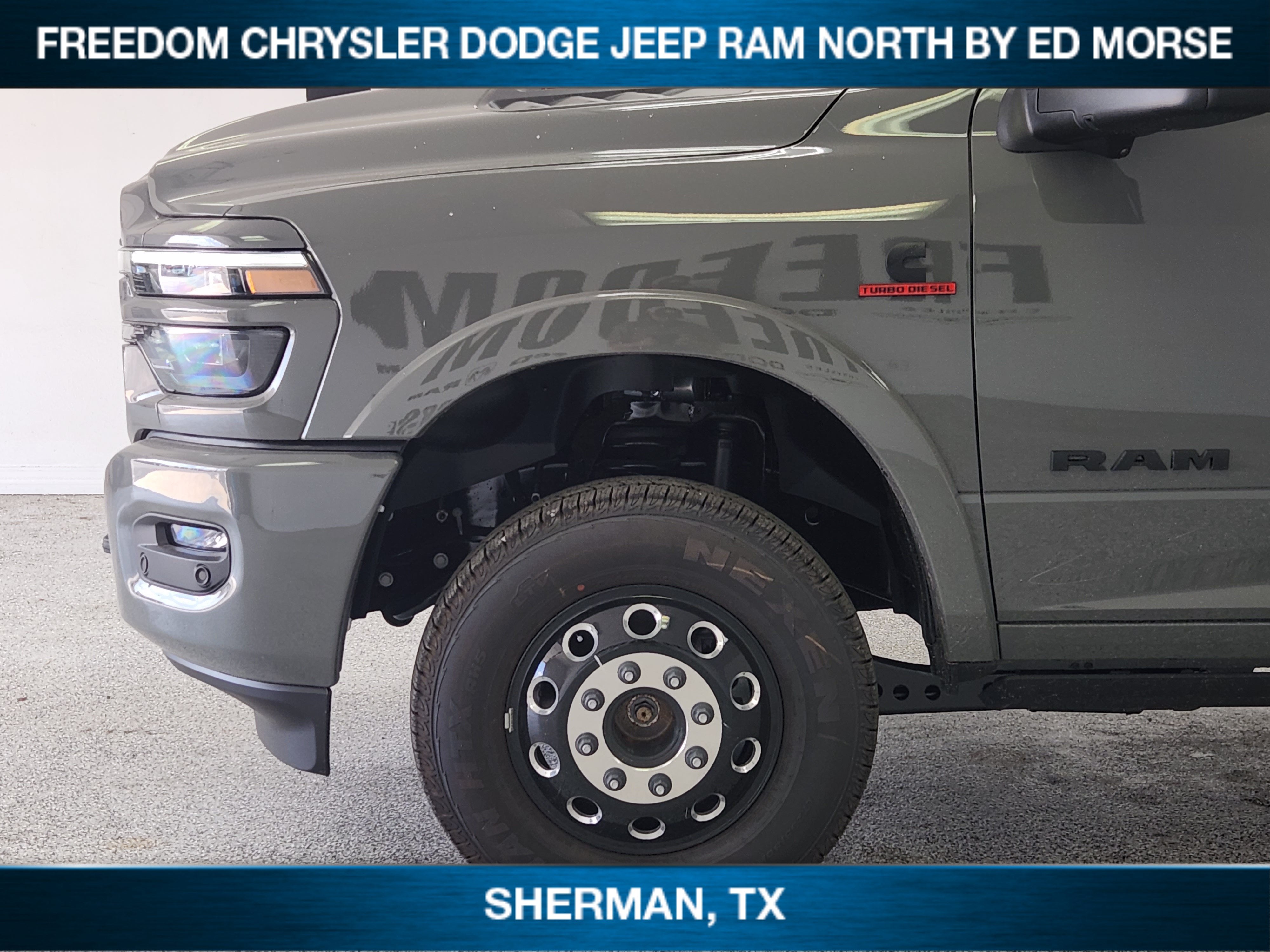 2026 RAM 3500 RAM 3500 LIMITED CREW CAB 4X4 8' BOX