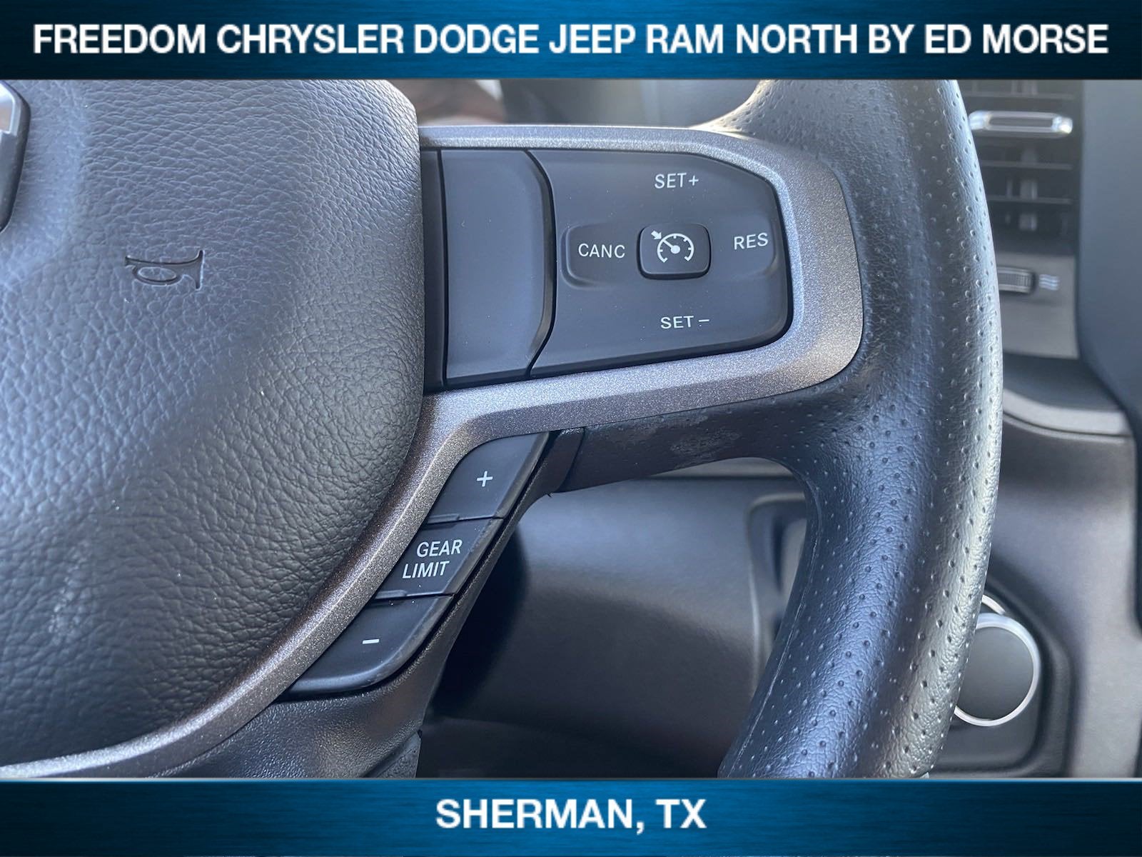 2024 RAM Ram 2500 RAM 2500 TRADESMAN REGULAR CAB 4X4 8' BOX